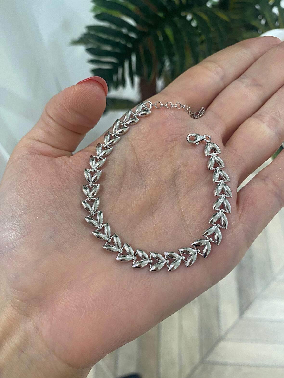 Kadın Gümüş Başak Model Bileklik
