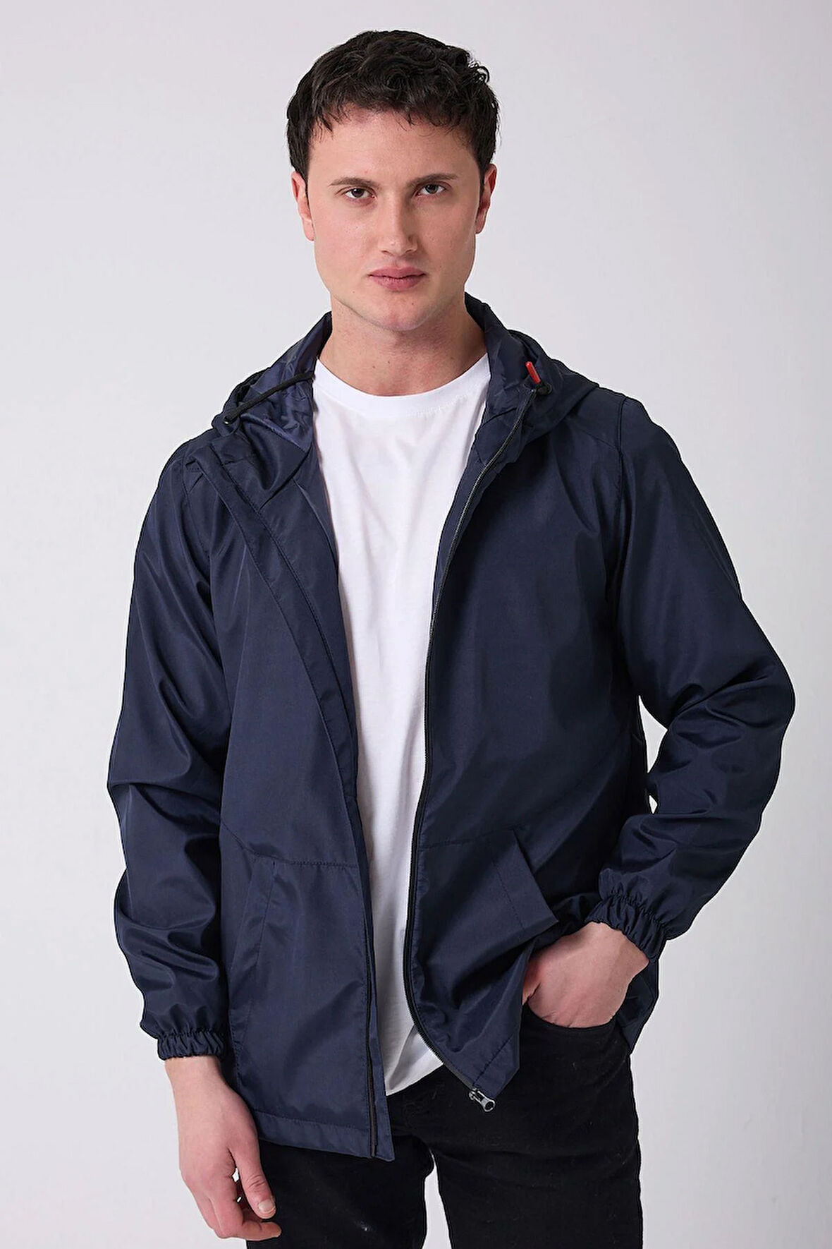 Erkek Astarlı Kanguru Cepli Su Ve Rüzgar Geçirmez Kapüşonlu Cepli Yağmurluk - Rüzgarlık