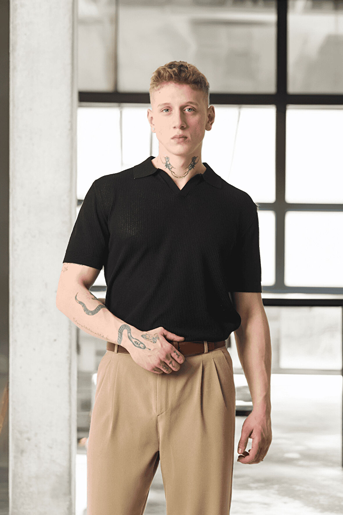 Örme Desenli Viskon Polo Yaka Triko Erkek T-Shirt - Siyah