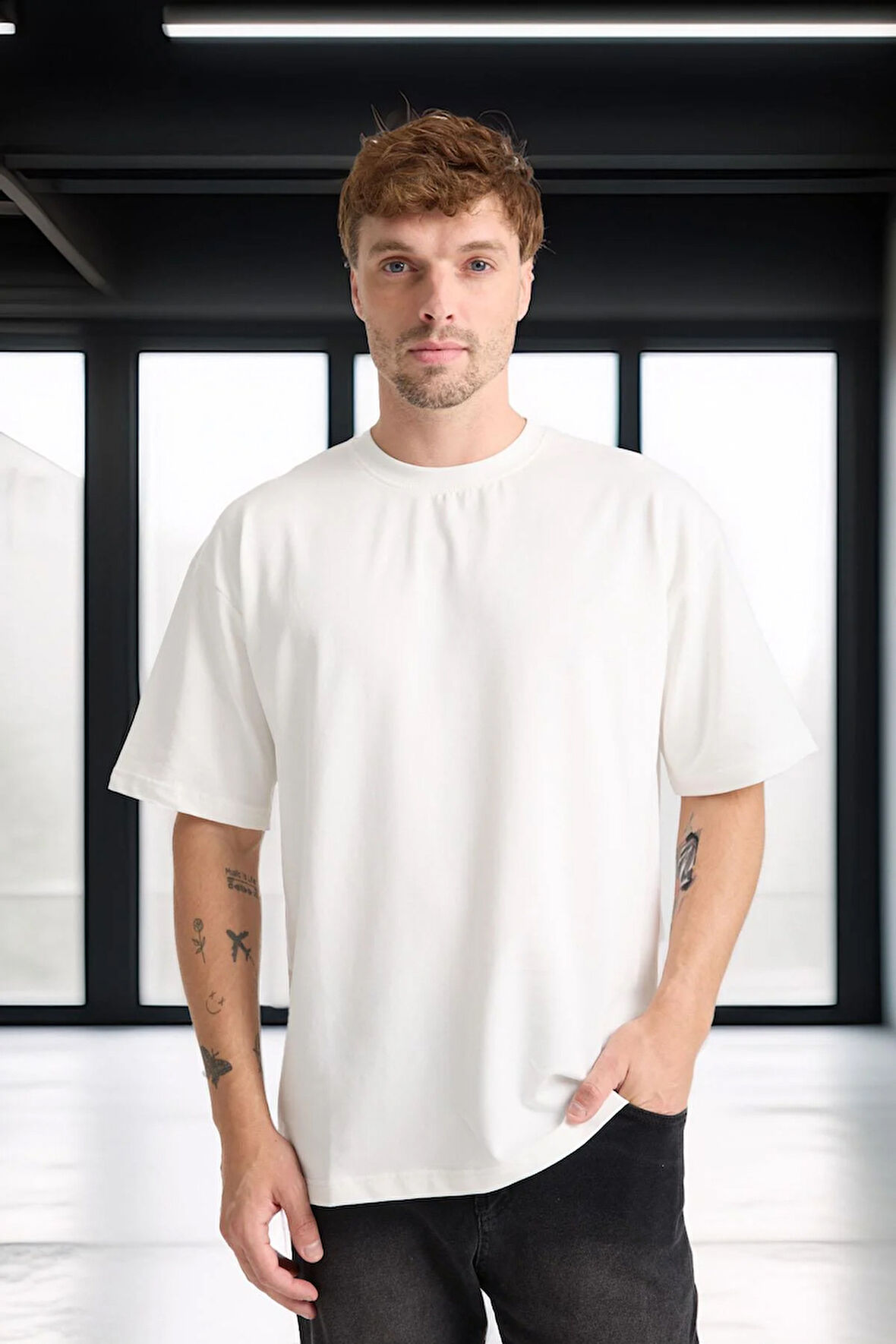 İki İplik Kumaş Pamuklu Bisiklet Yaka Basic Oversize Erkek T-Shirt - Ekru