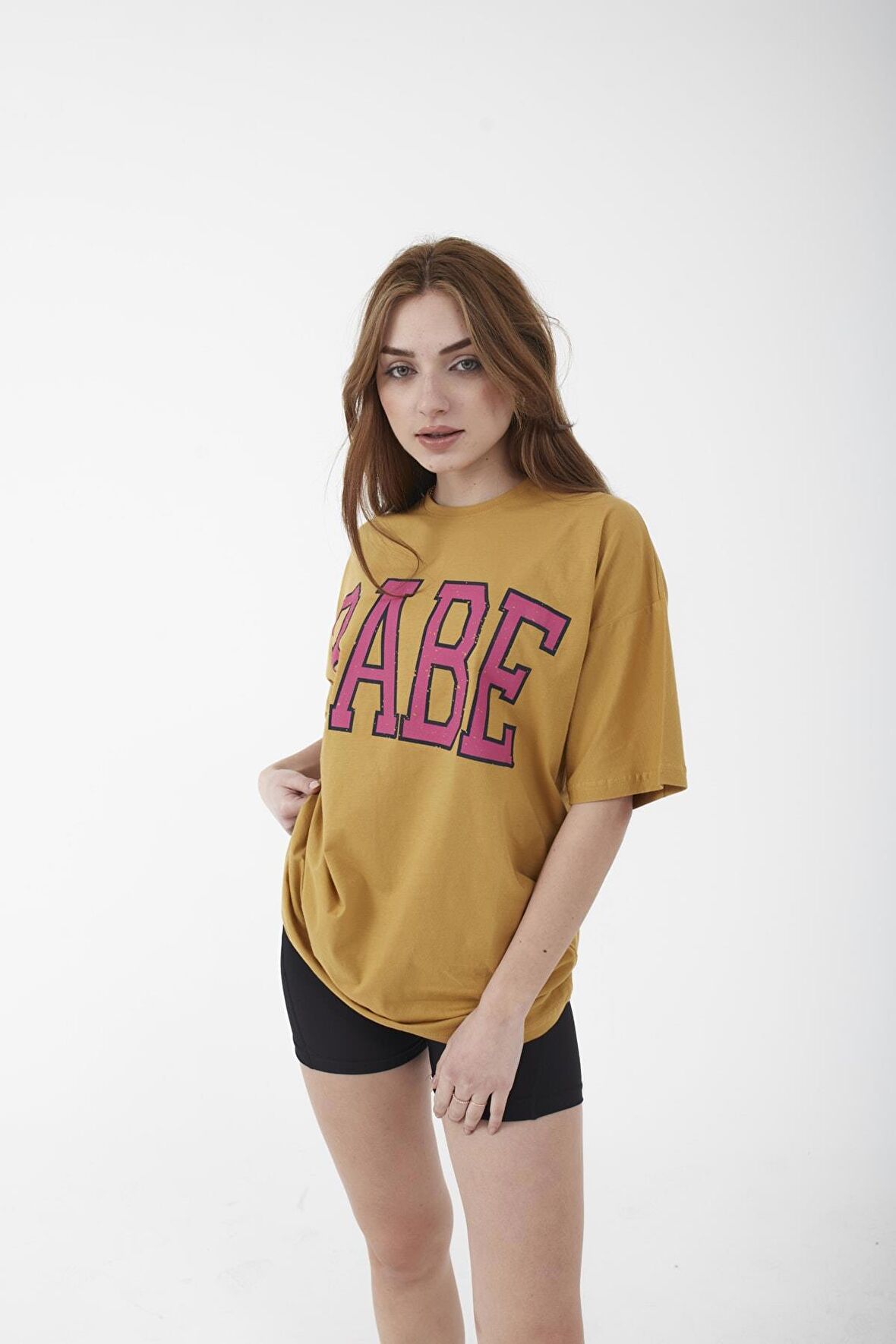 Kadın Oversize Babe Baskılı Salaş Kesim T-shirt