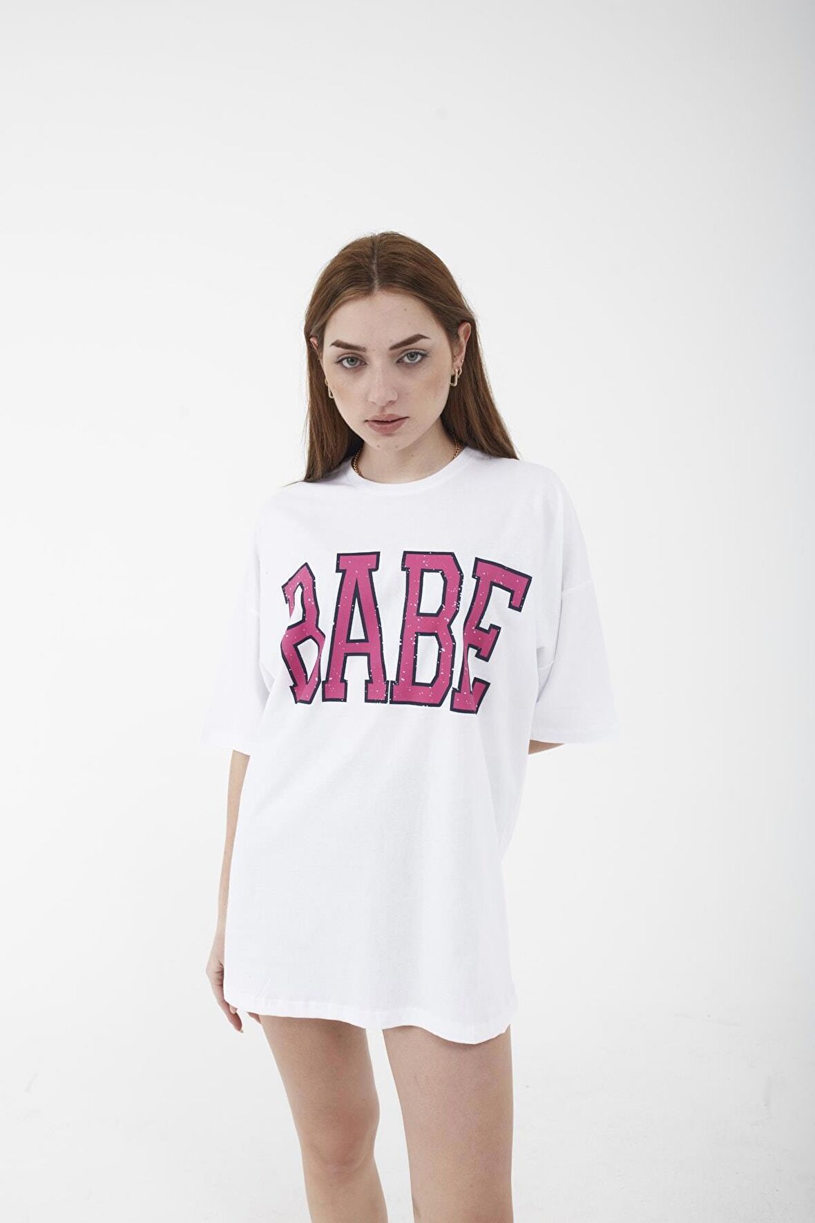 Kadın Oversize Babe Baskılı Salaş Kesim T-shirt