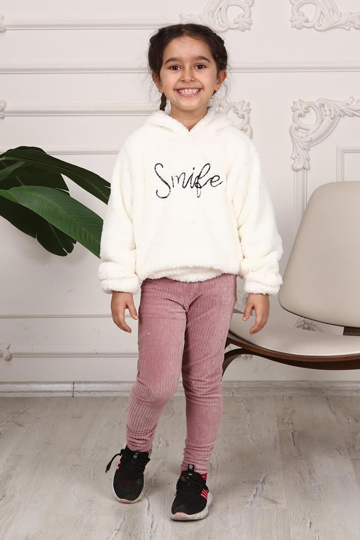 Kız Çocuk Smile Nakışlı Kapüşonlu Peluş Sweatshirt