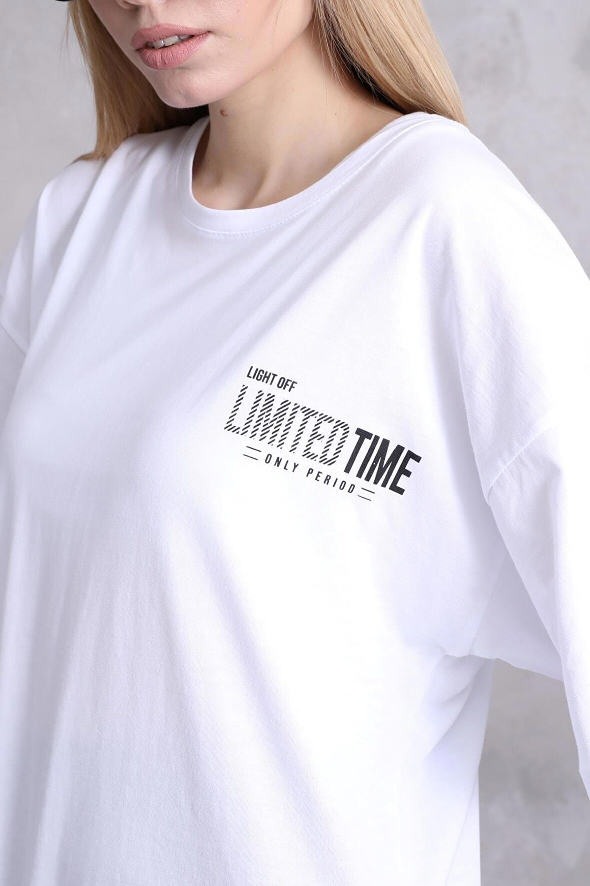 Kadın Limited Time Baskılı Oversize T-shirt
