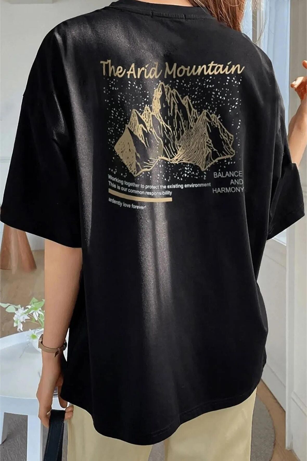 Kadın The Arid Mountain Baskılı Oversize T-shirt