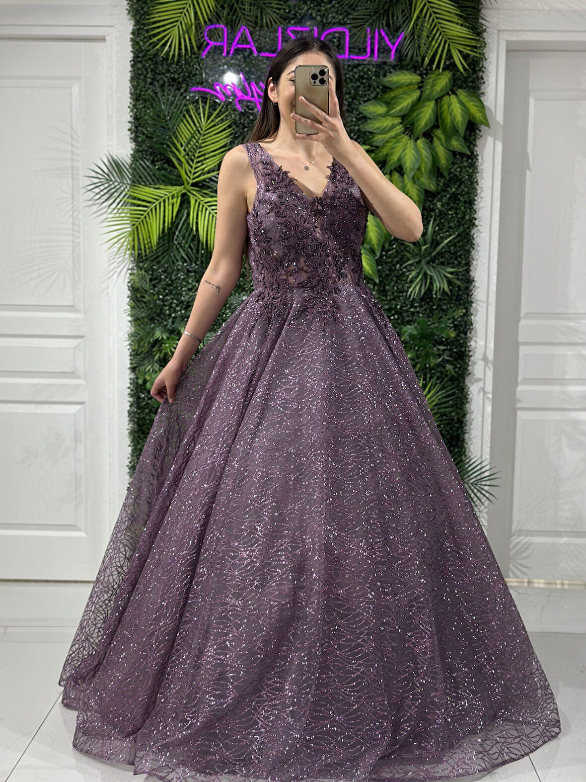 Lavanta Simli Taşlı Helen Kesim Yeni Sezon Abiye Elbise Apn1024 1024