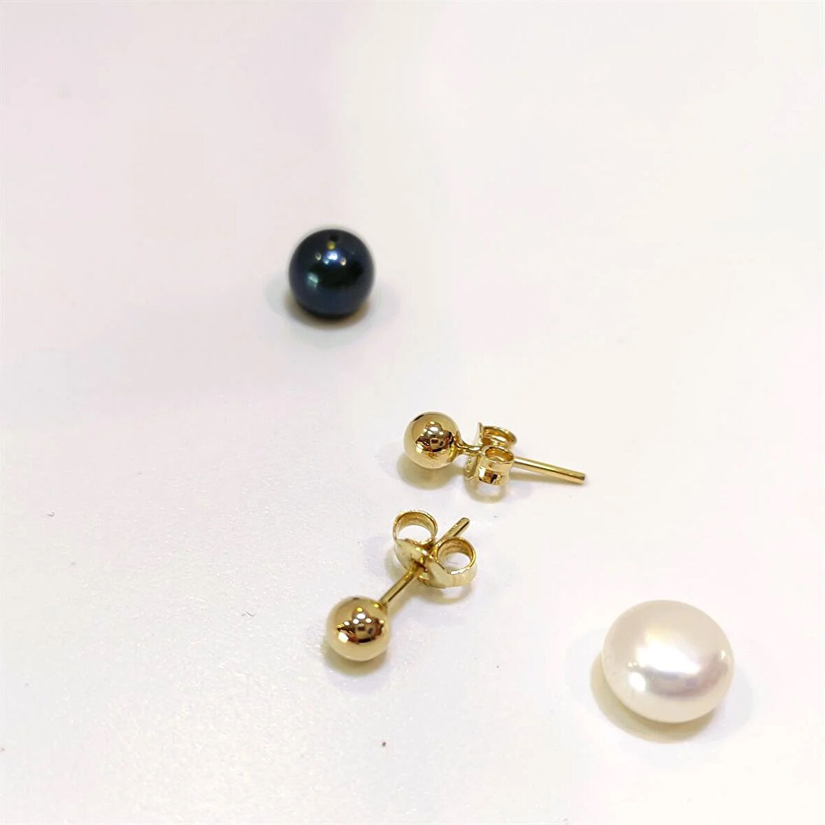 5mm Klasik Top Küpe 14 Ayar Altın HD VİDEOLU