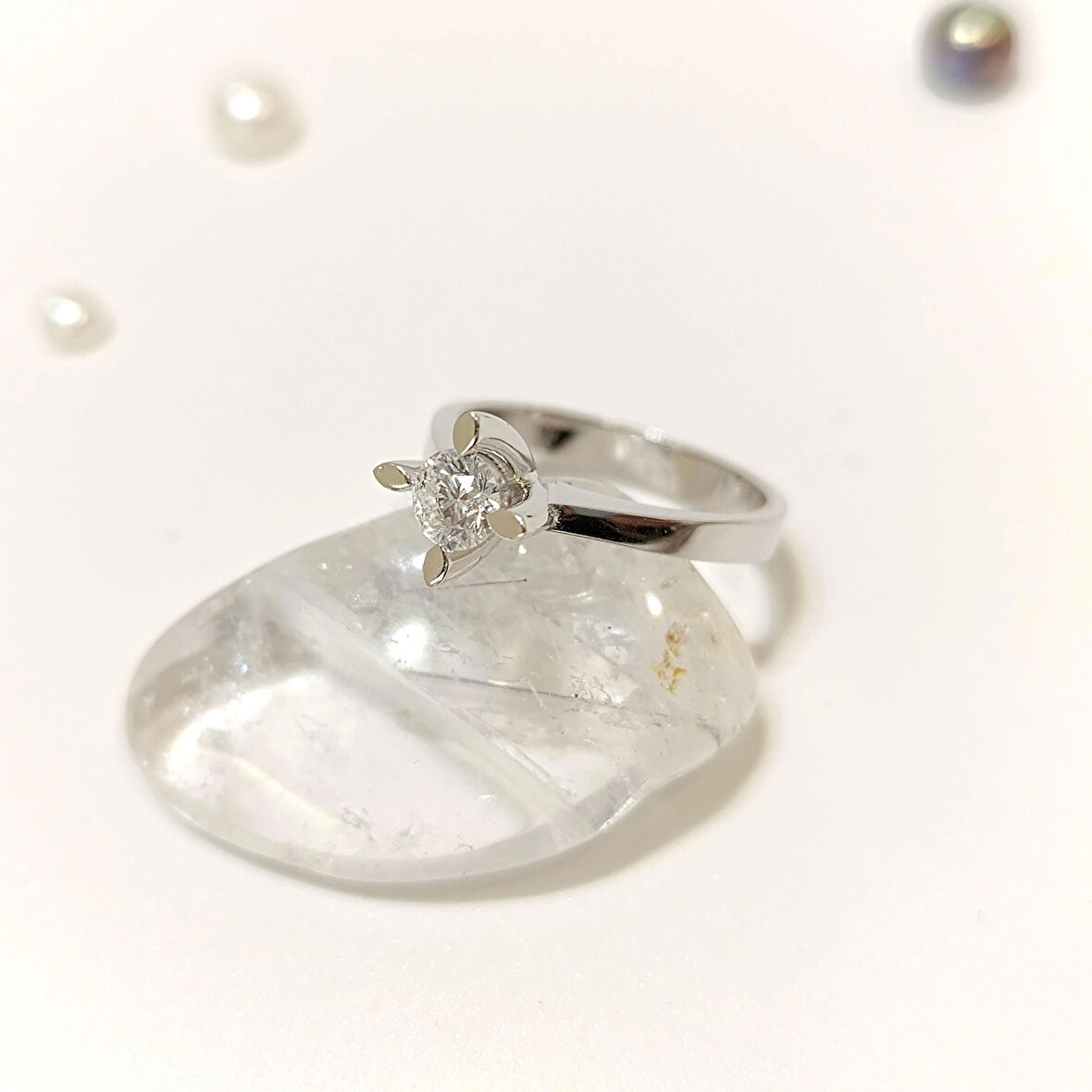 0.45ct G Color Badem Tırnaklı Tek Taş Pırlanta Yüzük 14 Ayar Altın HD VİDEOLU