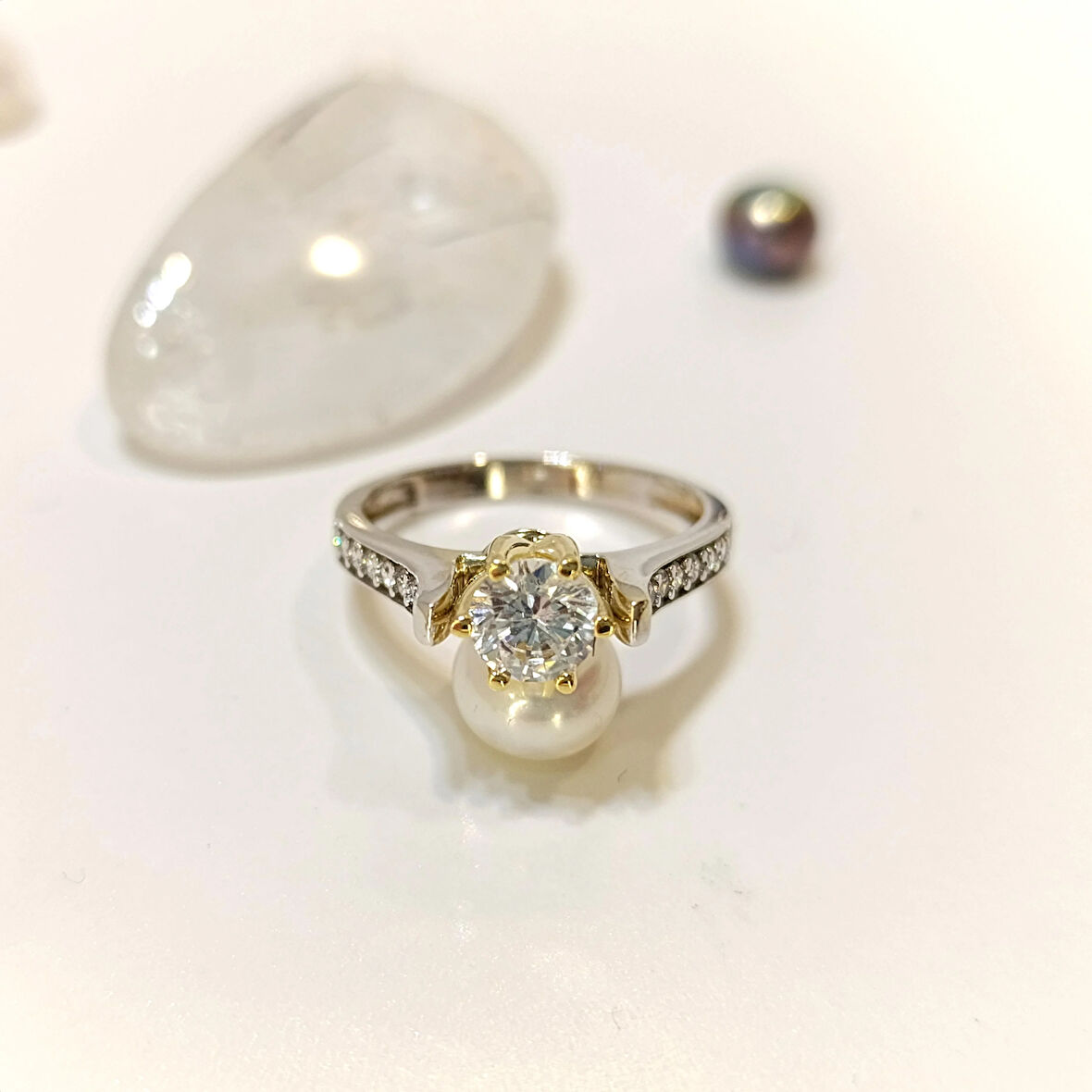 Tek Taş Yüzük 14 Ayar Altın HD VİDEOLU