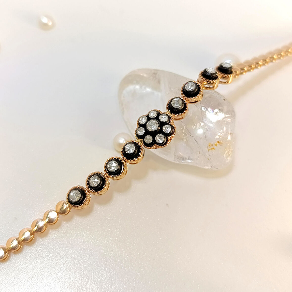 0.43ct Elmas Gül Modeli Yüzük 8K Altın HD videolu