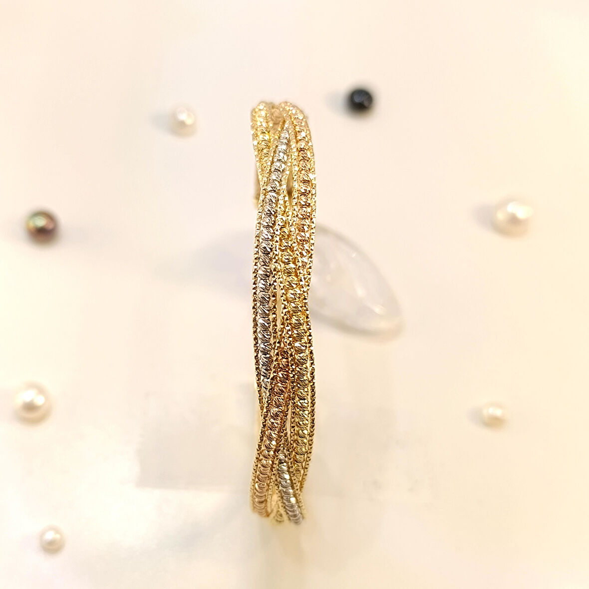 Dorika Toplu Kelepçe Bilezik 14 Ayar Altın HD VİDEOLU