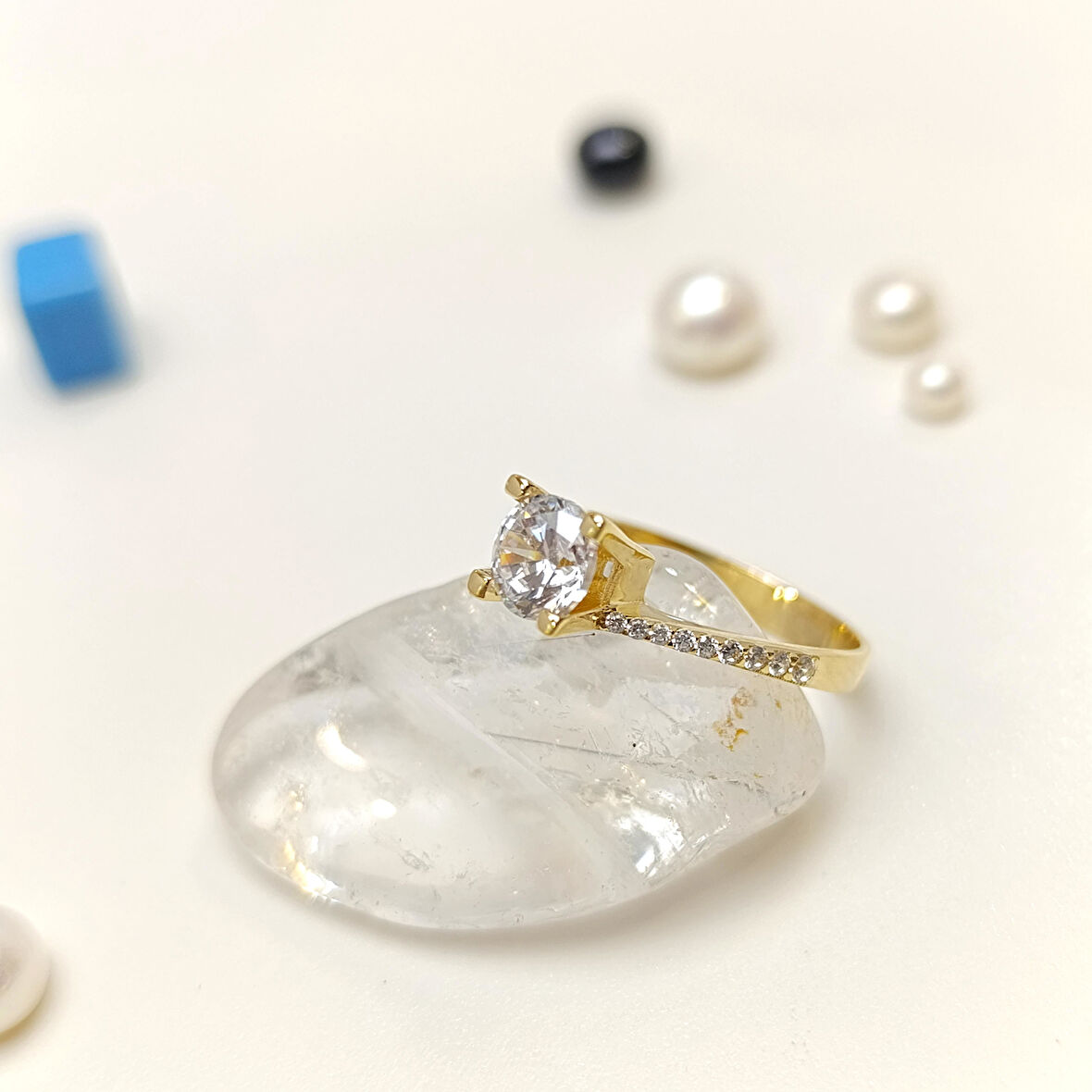 Tek Taş Yüzük 14 Ayar Altın HD VİDEOLU