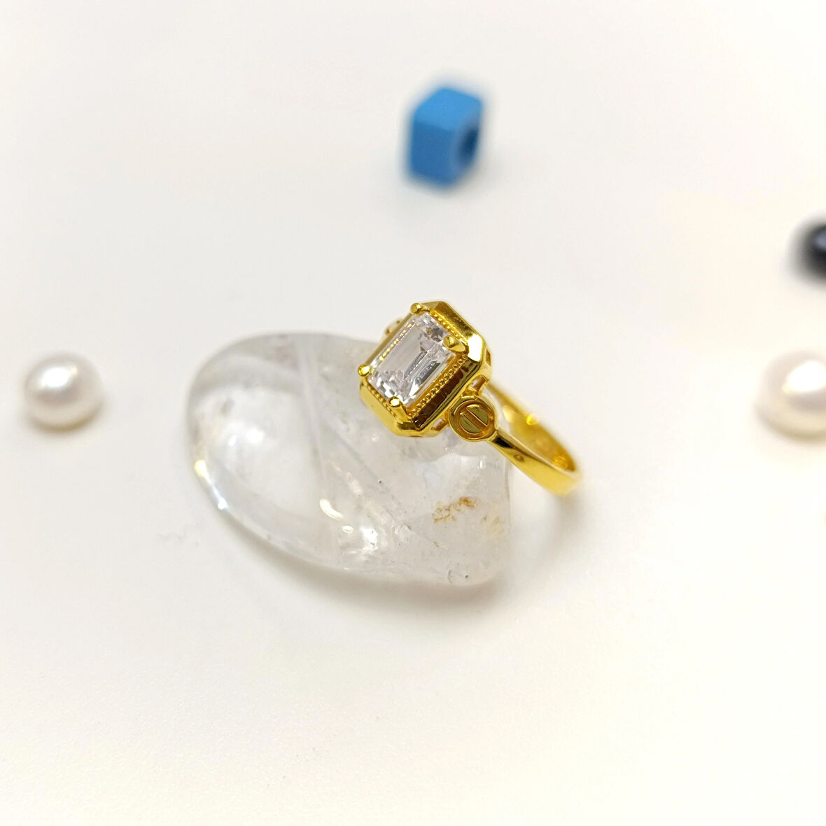 Tek Taş Yüzük 22 Ayar Altın HD VİDEOLU