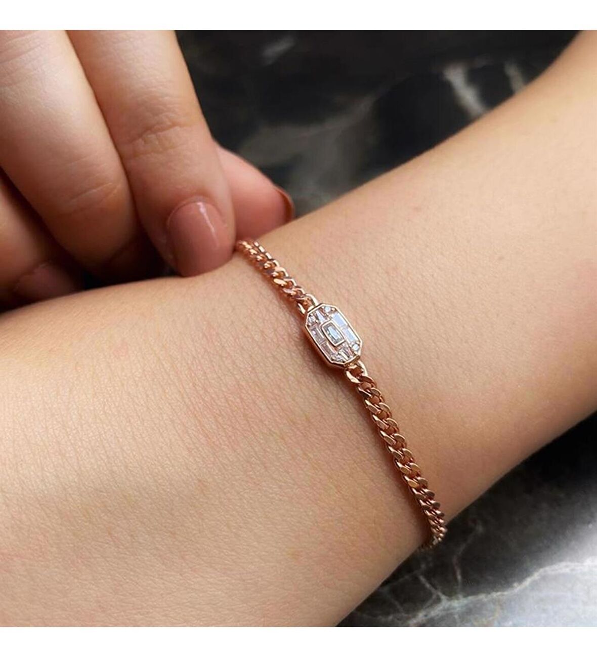  Baget Taşlı Gümüş Zincir Bileklik