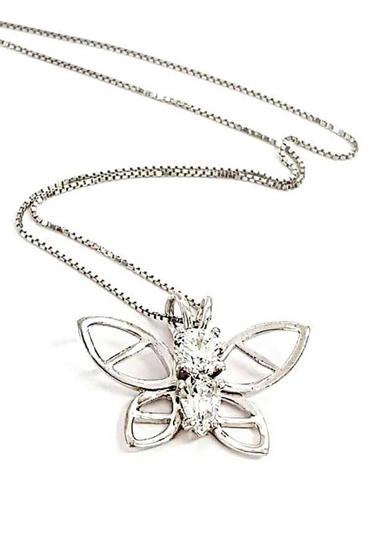 zirkon taşlı kelebek figürlü gümüş Kadın kolye