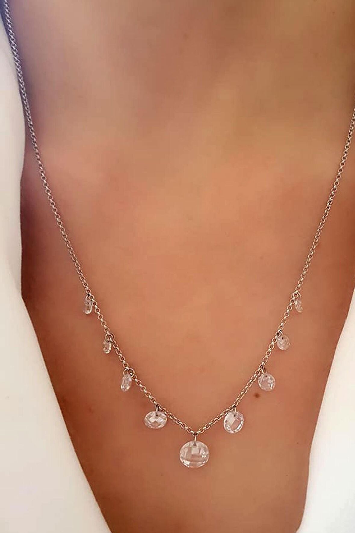 swarovski taşlı asansörlü zincirli gümüş kolye