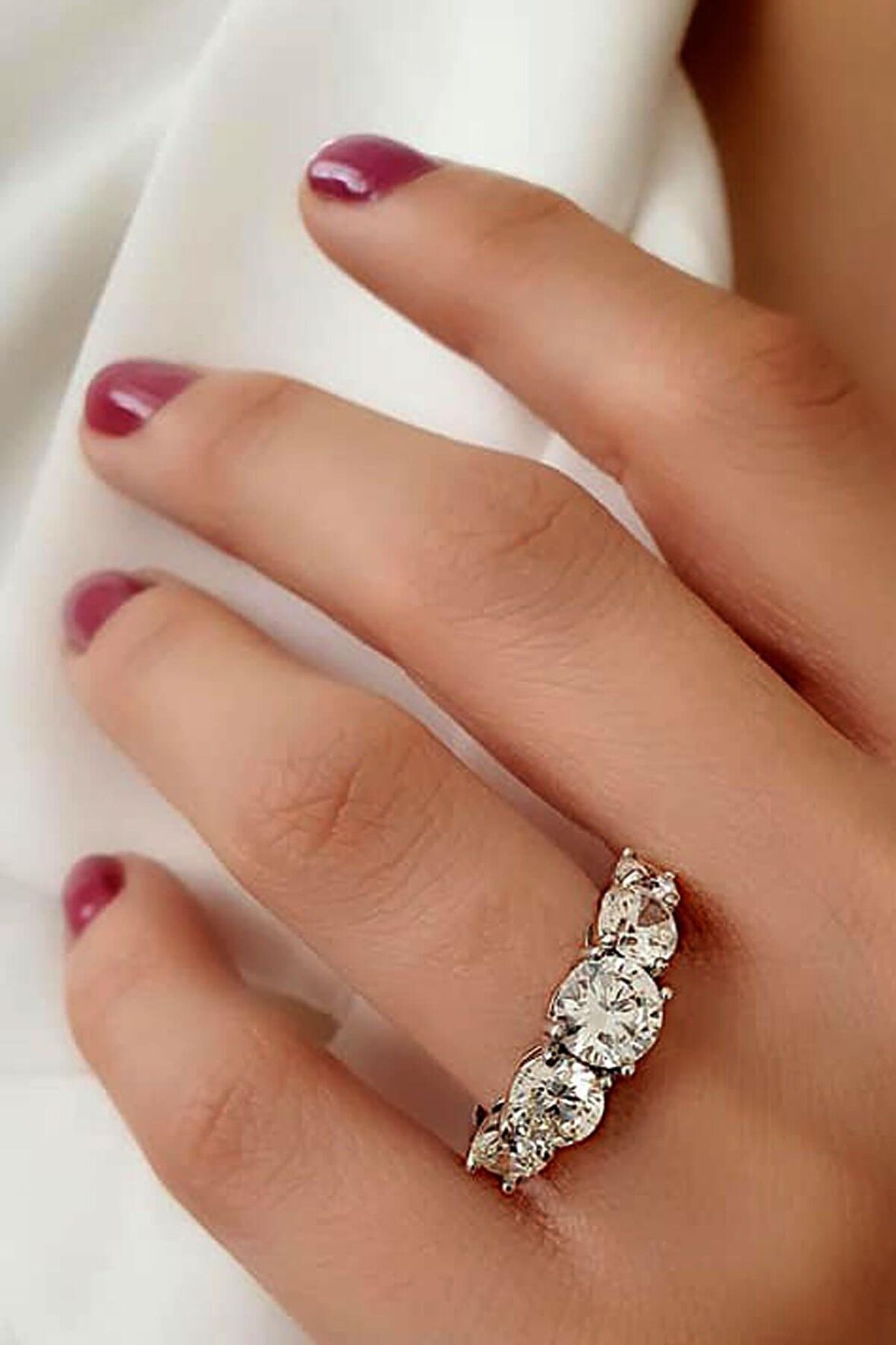 SKY DIAMOND süzme prenses kesim gümüş beştaş yüzük 