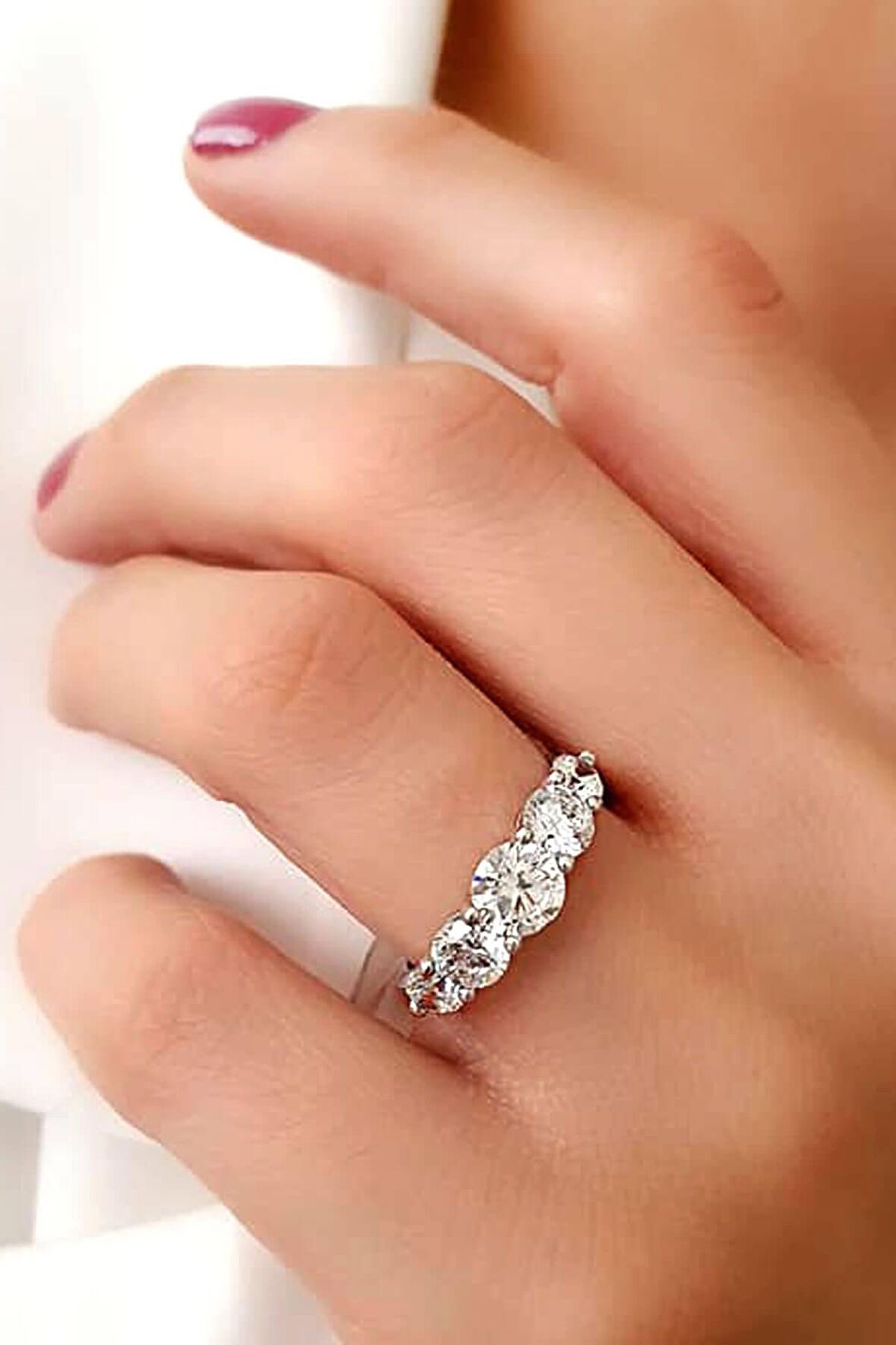 SKY DIAMOND süzme prenses model gümüş beş taş yüzük