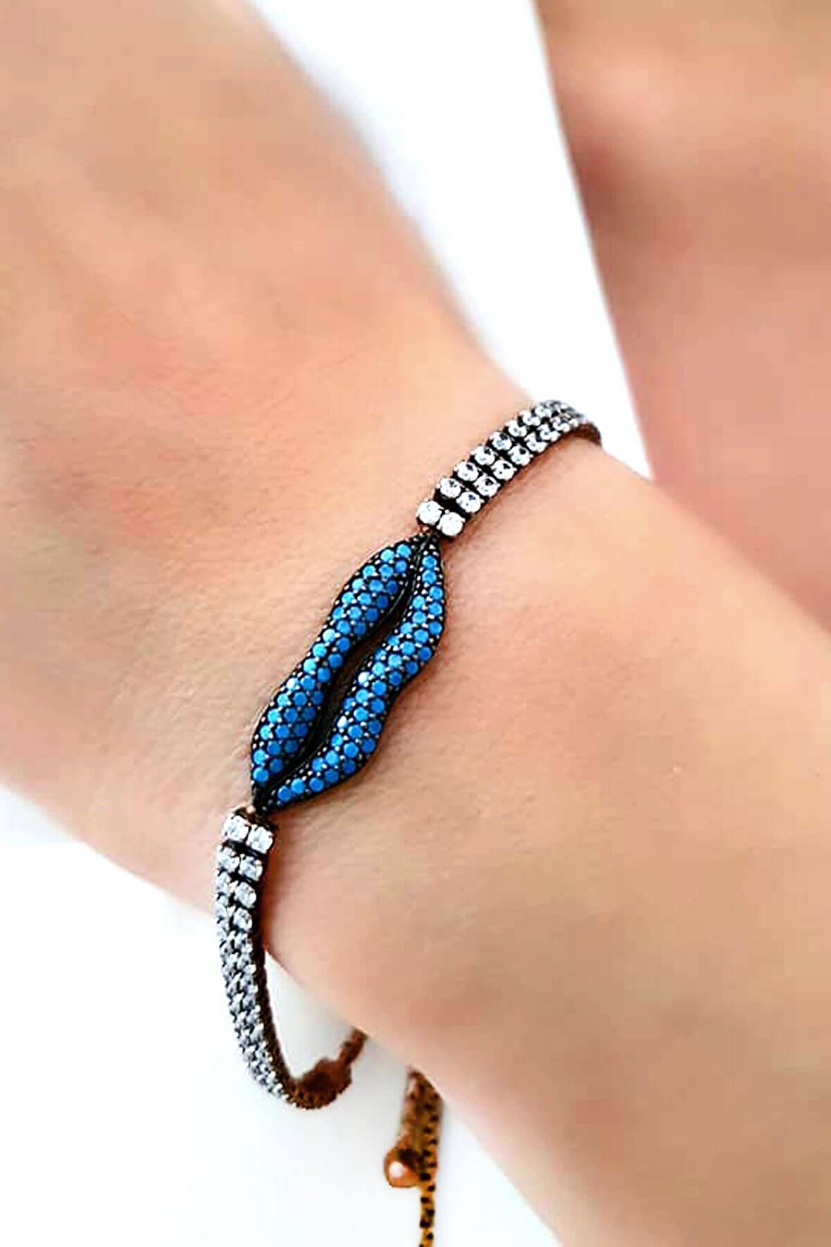 dudak figürlü ayarlanabilir asansörlü tasarım bileklik 