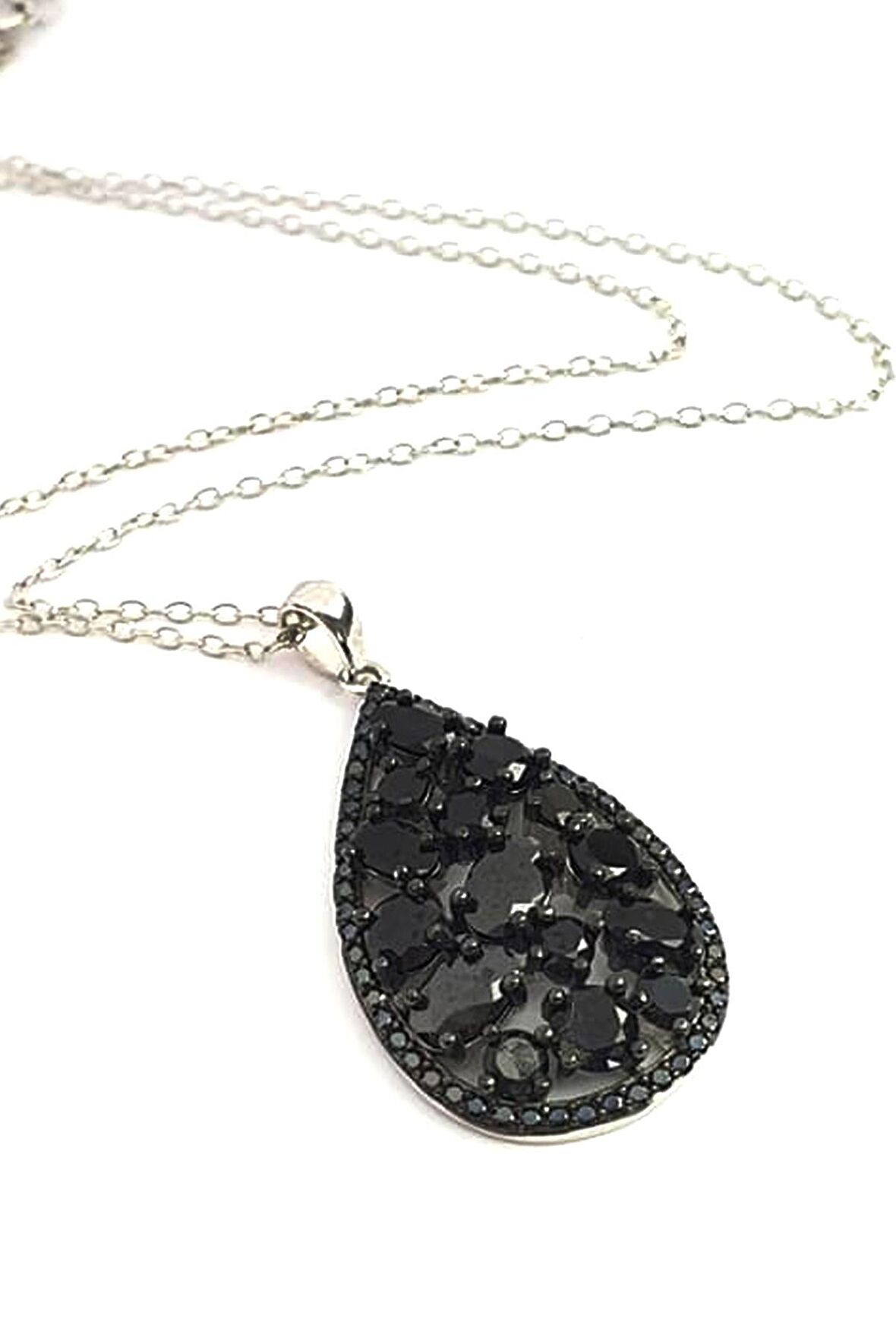 Oniks taşlı gümüş şık kolye 