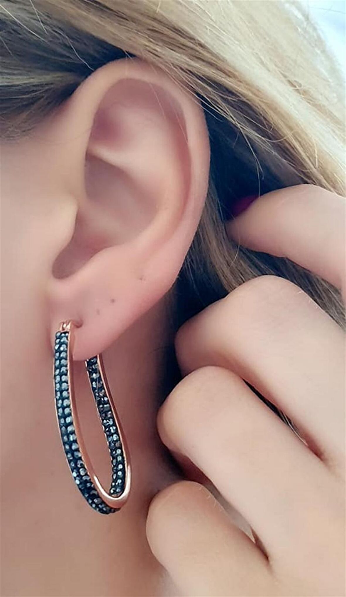 swarovski taşlı gümüş rose halka küpe