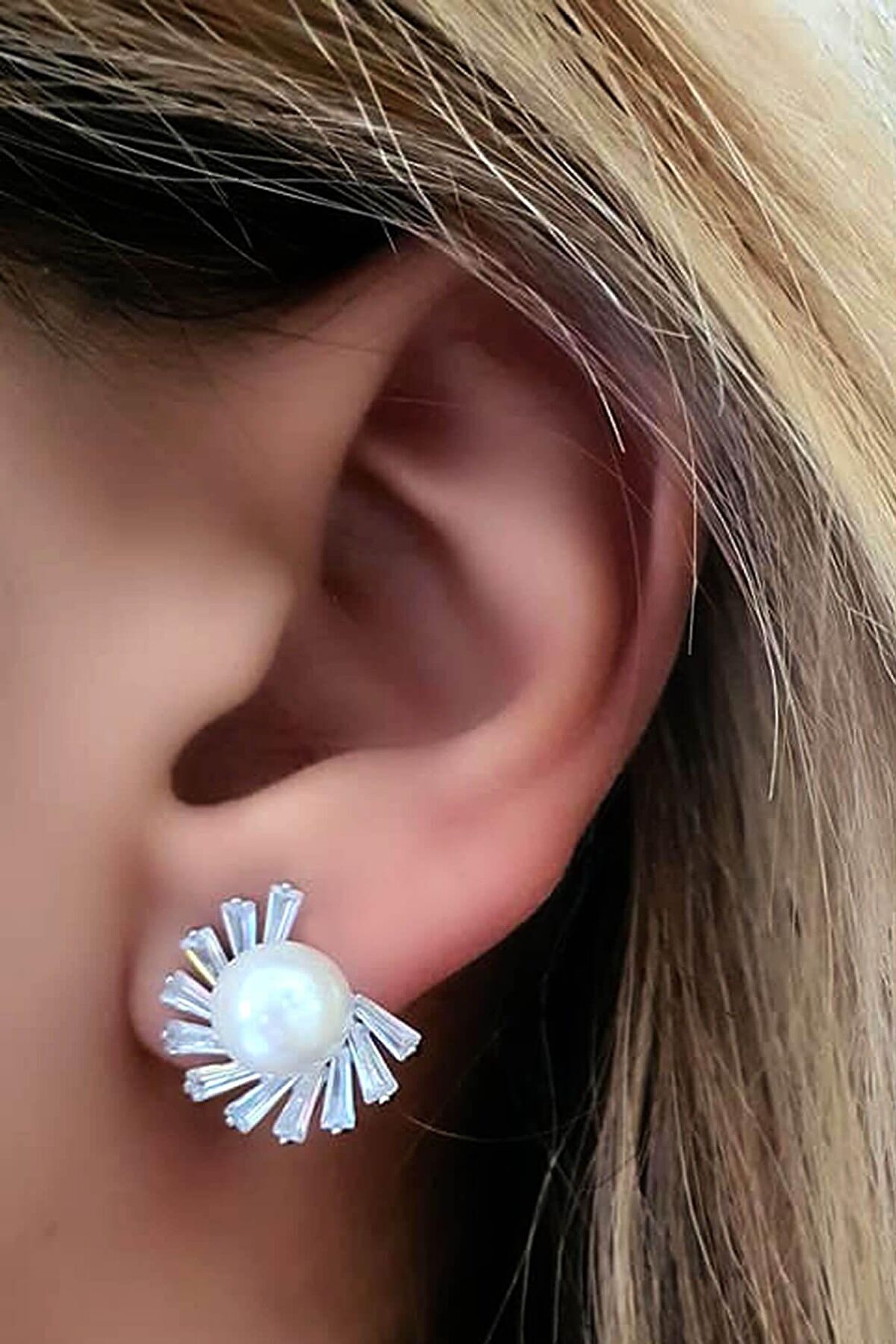 Baget taşlı gümüş inci küpe 