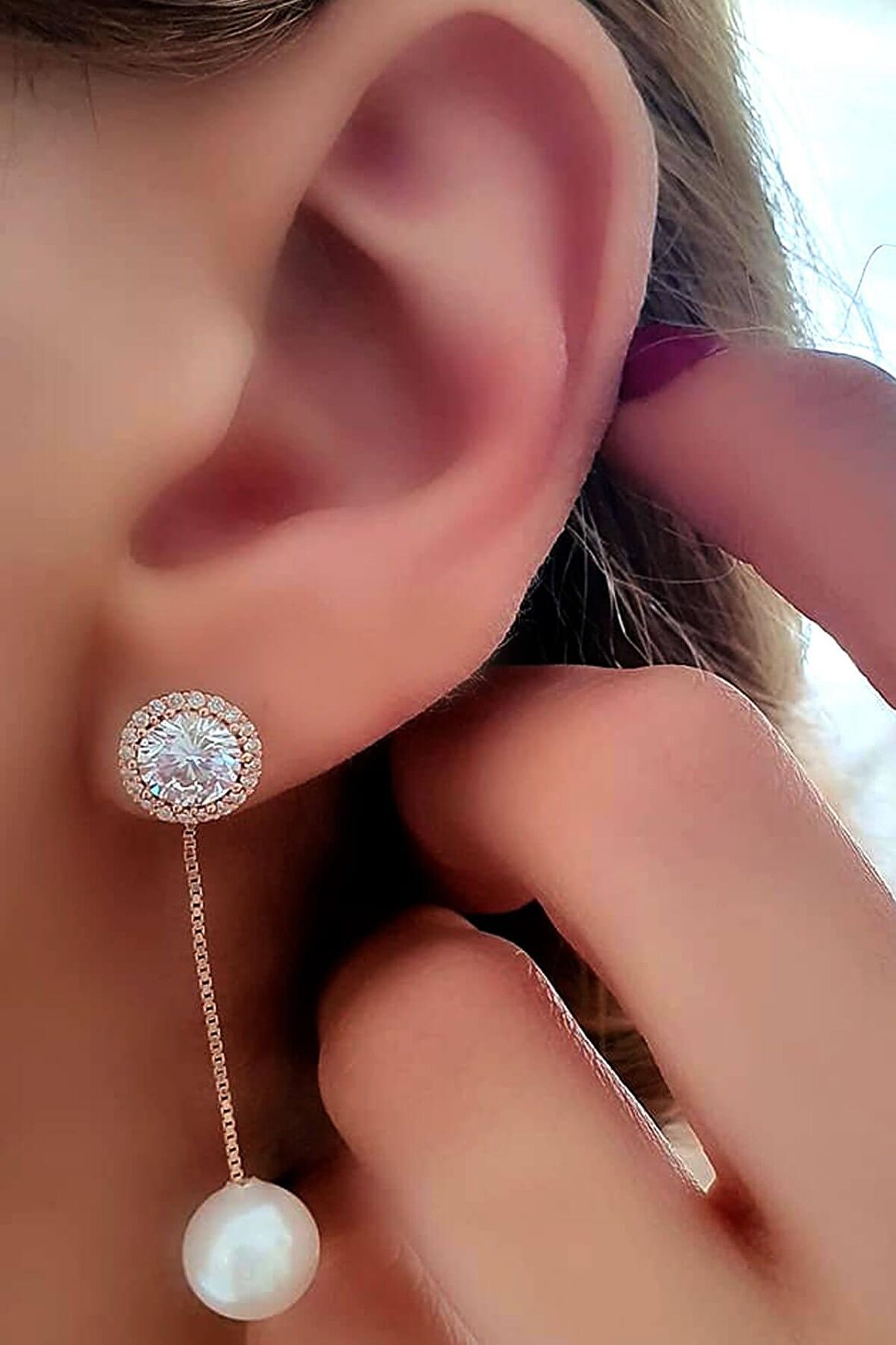 Incili gümüş pırlanta ışıltısında zirkon taşlı gümüş rose küpe