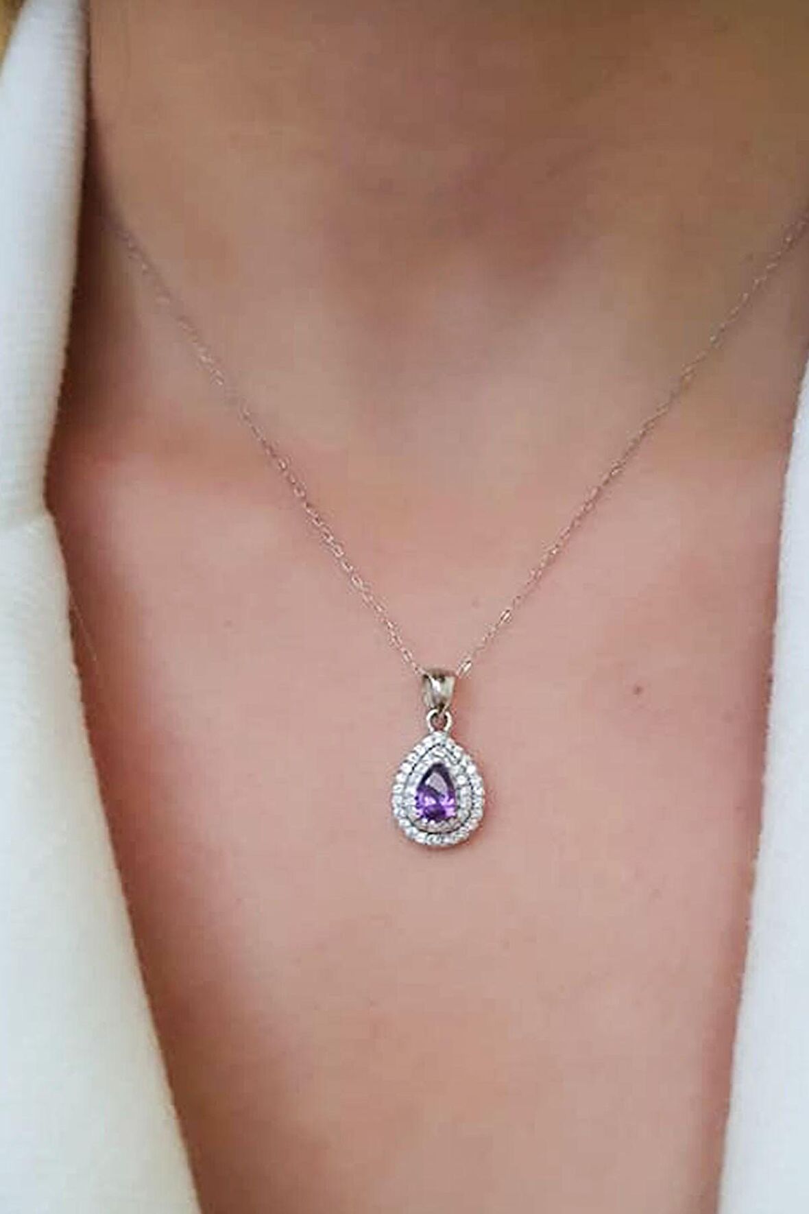 Ametist taşlı gümüş damla kolye 