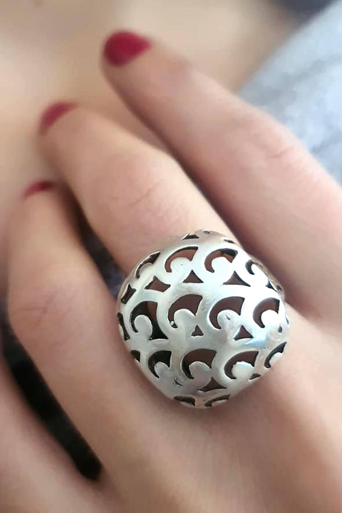 Bombeli gümüş tasarım yüzük 
