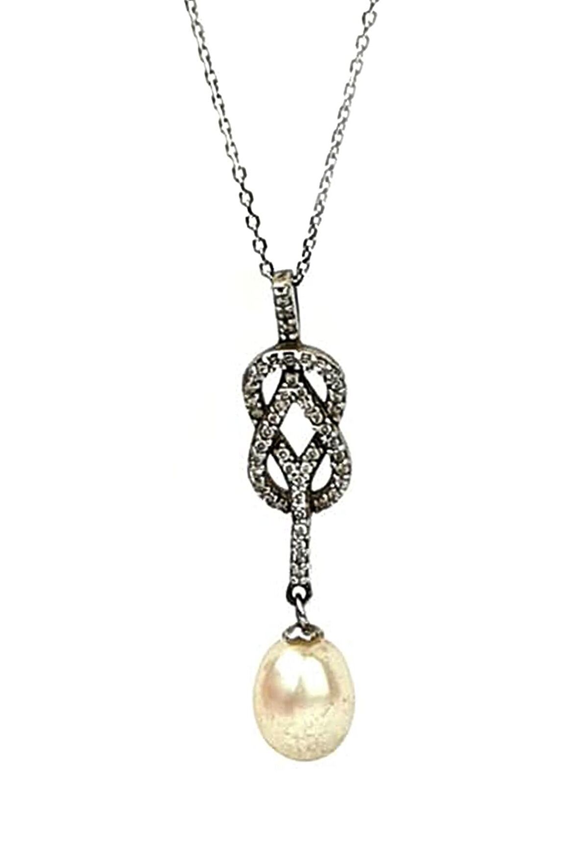 Pırlanta ışıltısında zirkon taşlı gümüş inci kolye 