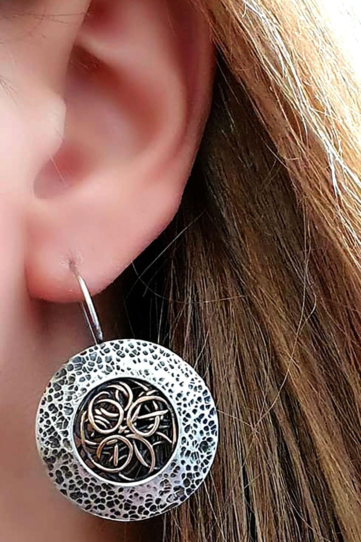 Tasarım gümüş el işi küpe