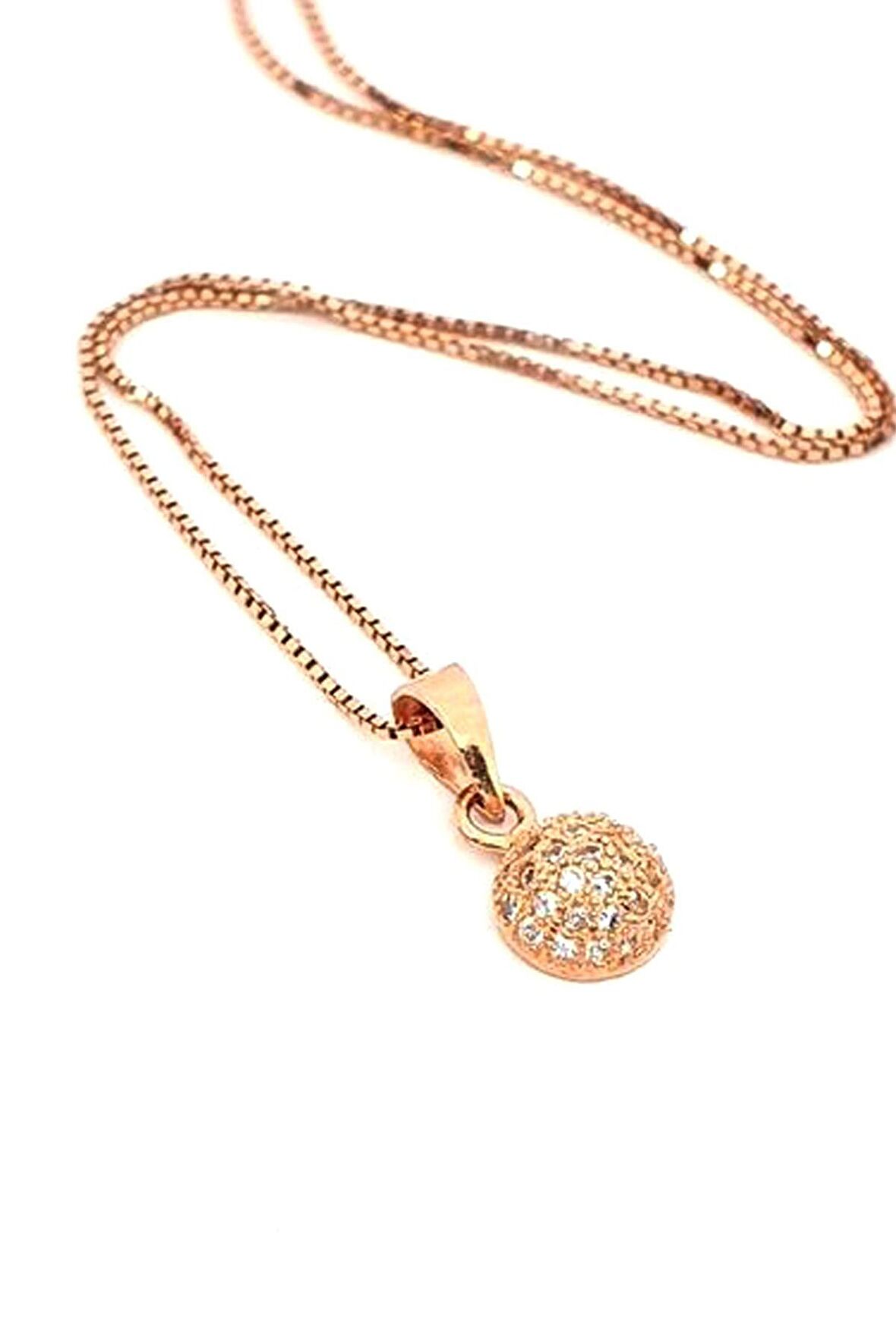 Pırlanta ışıltısında zirkon taşlı gümüş rose kolye