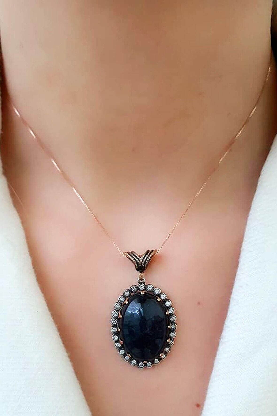 Ametist taşlı gümüş rose kolye