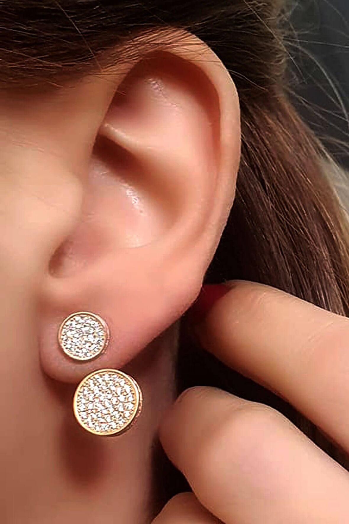 Pırlanta ışıltısında zirkon taşlı gümüş rose earcuff cift küpe