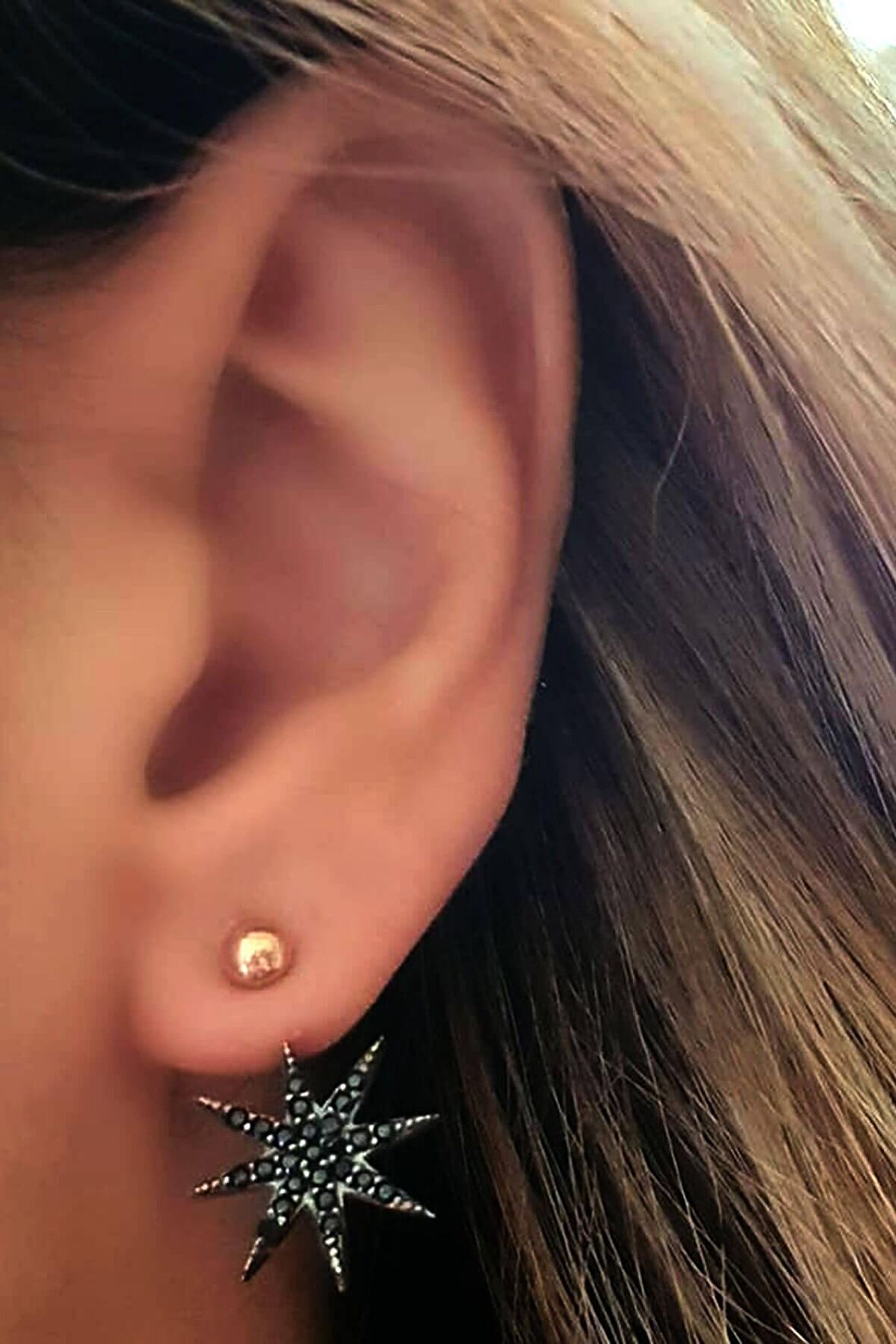 Kutup yıldızı figürlü oniks taşlı gümüş rose earcuff cift küpe