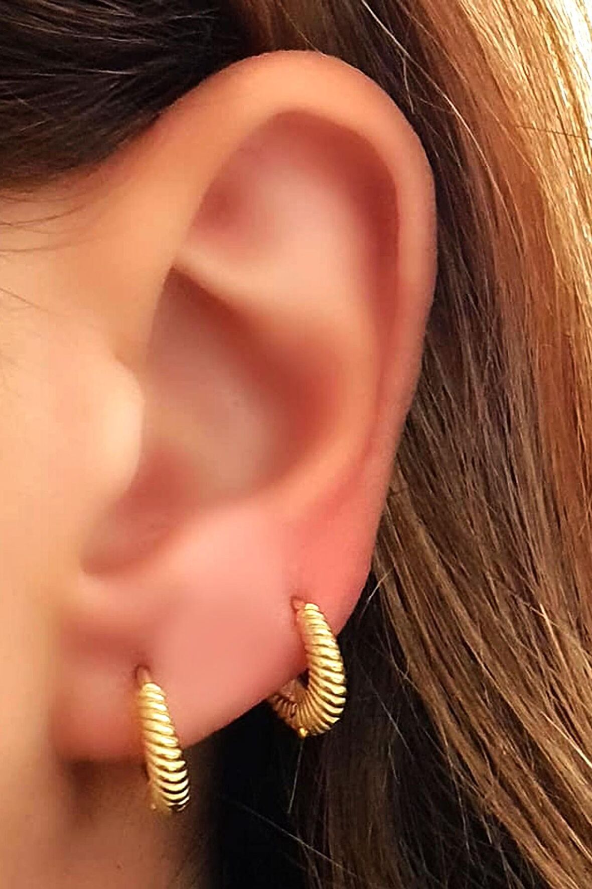 Altın işçiliğinde 925 ayar gümüş burgu halka küpe 0.5 cm çap