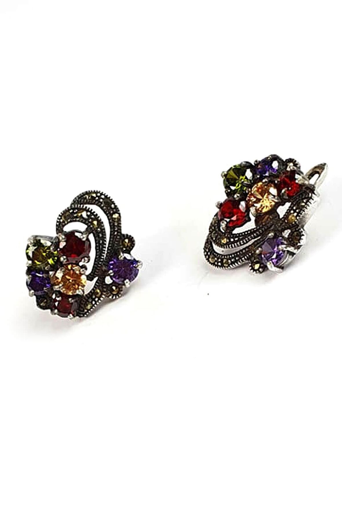 Renkli zirkon taşlı markazit taş detaylı gümüş küpe 