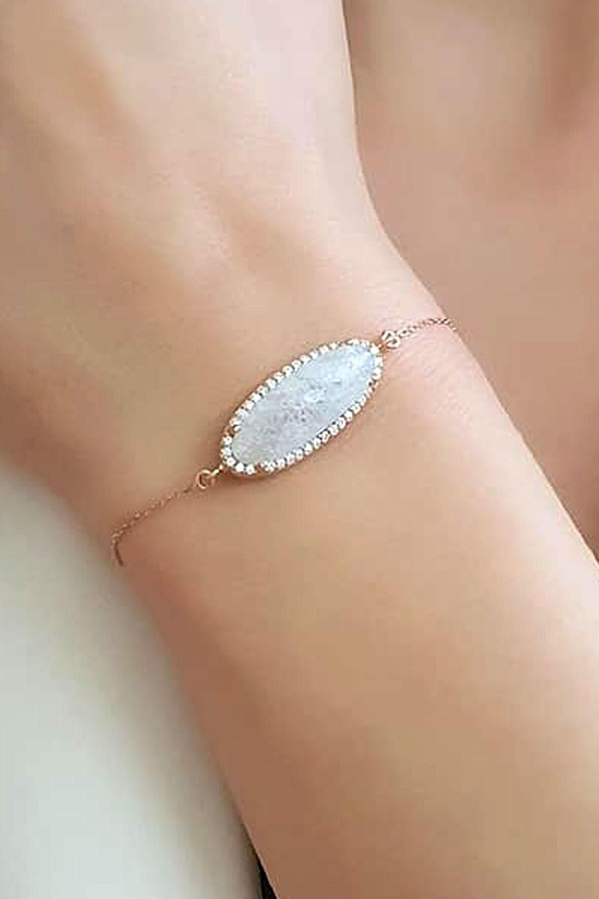 Kristal kuvars taşlı gümüş rose ayarlanabilir asansörlü bileklik 