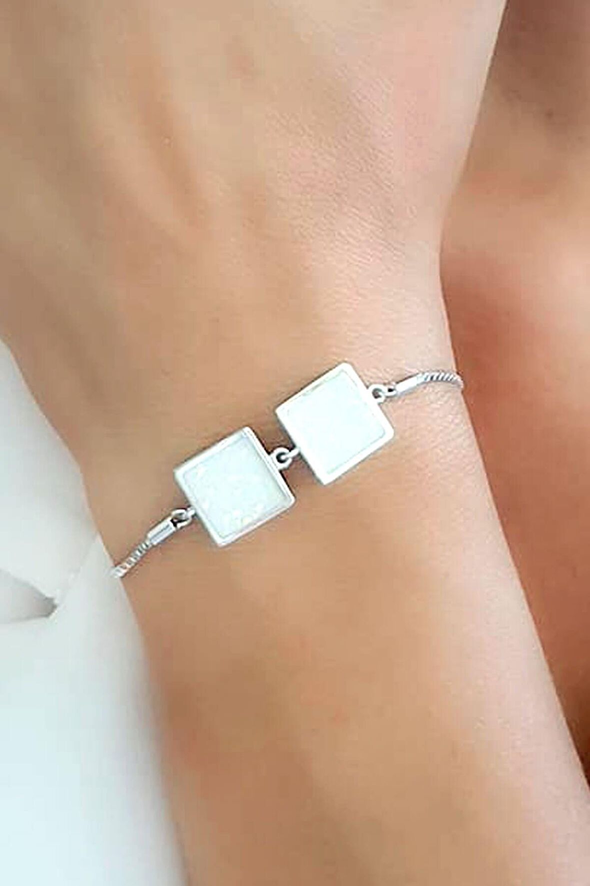 İtalyan 925 ayar gümüş ayarlanabilir asansörlü opal kare bileklik
