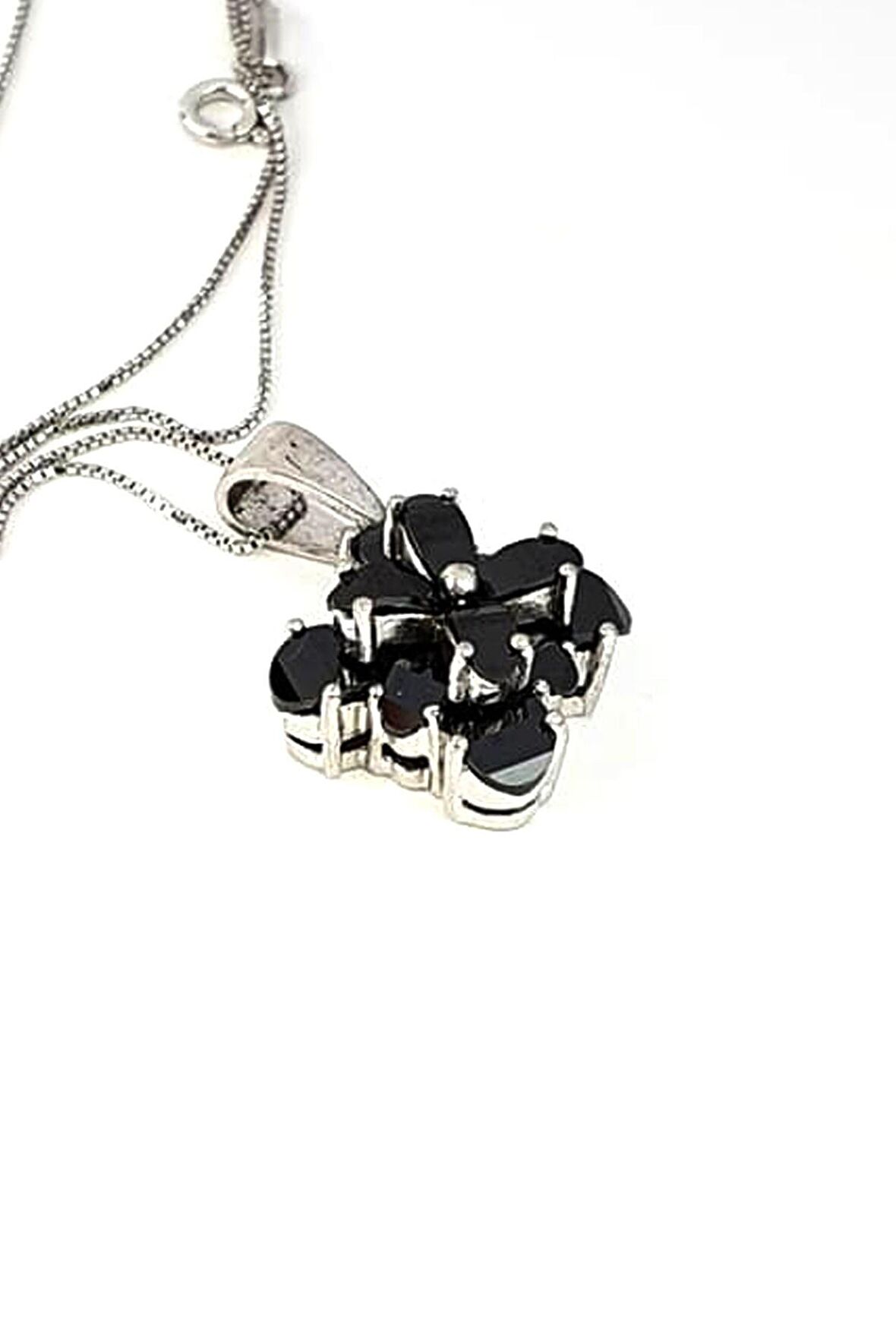 Faset kesim tasarım oniks taşlı 925 ayar gümüş kolye