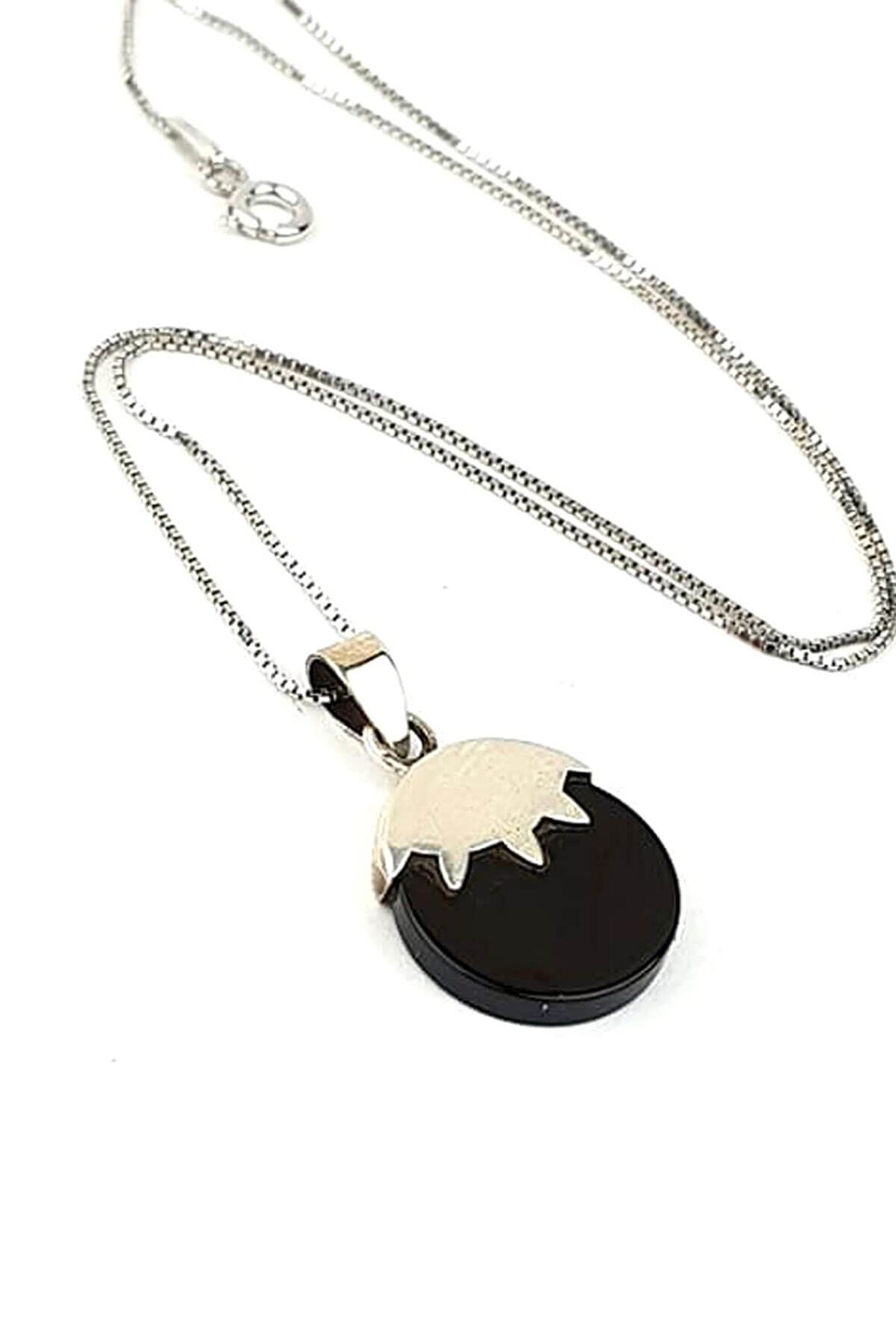 Oniks taşlı 925 ayar gümüş kolye