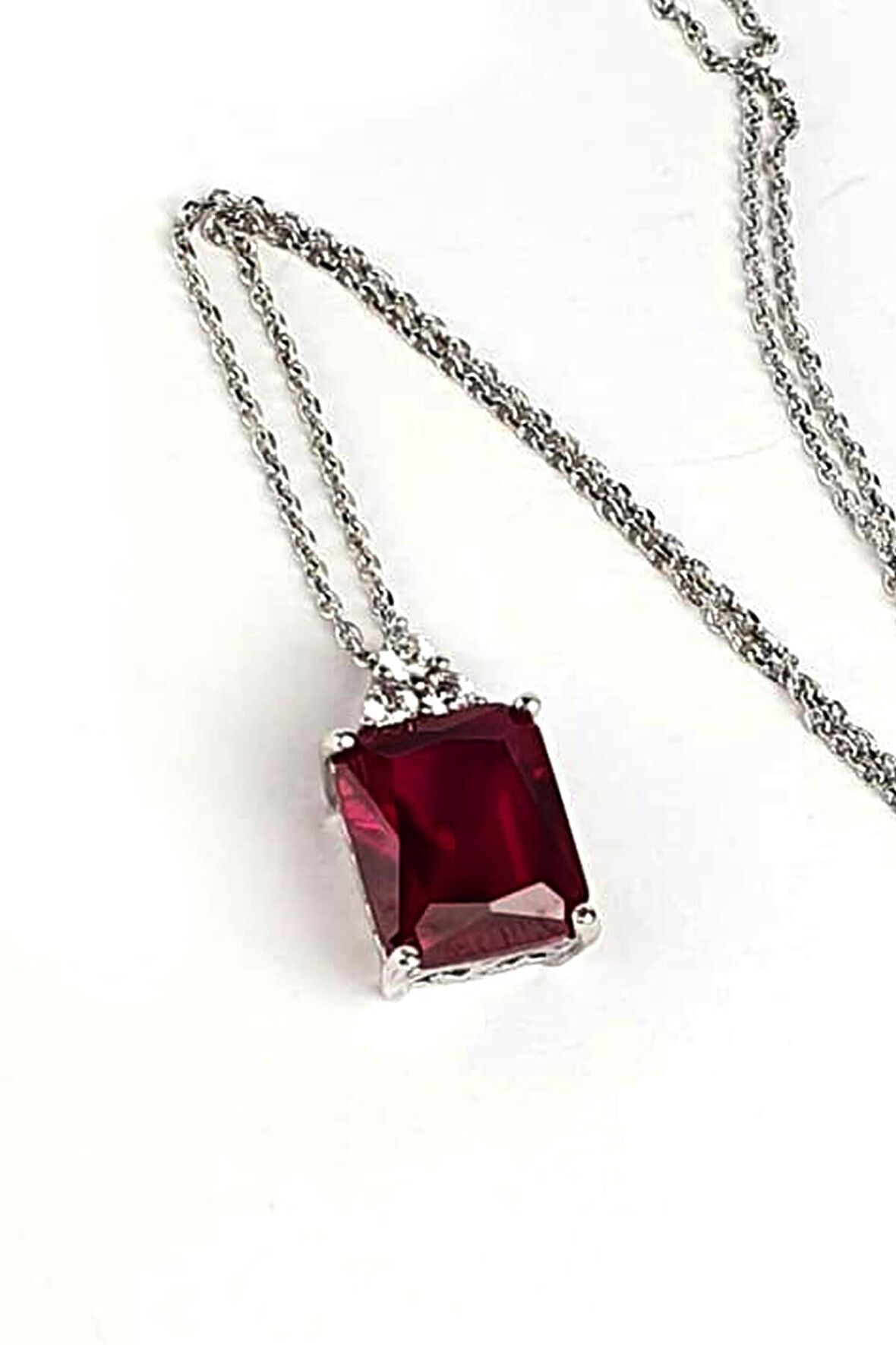 Sky Diamond Red creative rubies 925 ayar gümüş lüks baget kolye