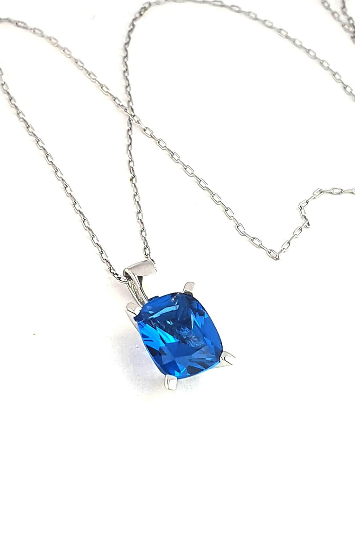 Sky Diamond Blue Creative Sapphire 925 ayar Gümüş Lüks Kolye