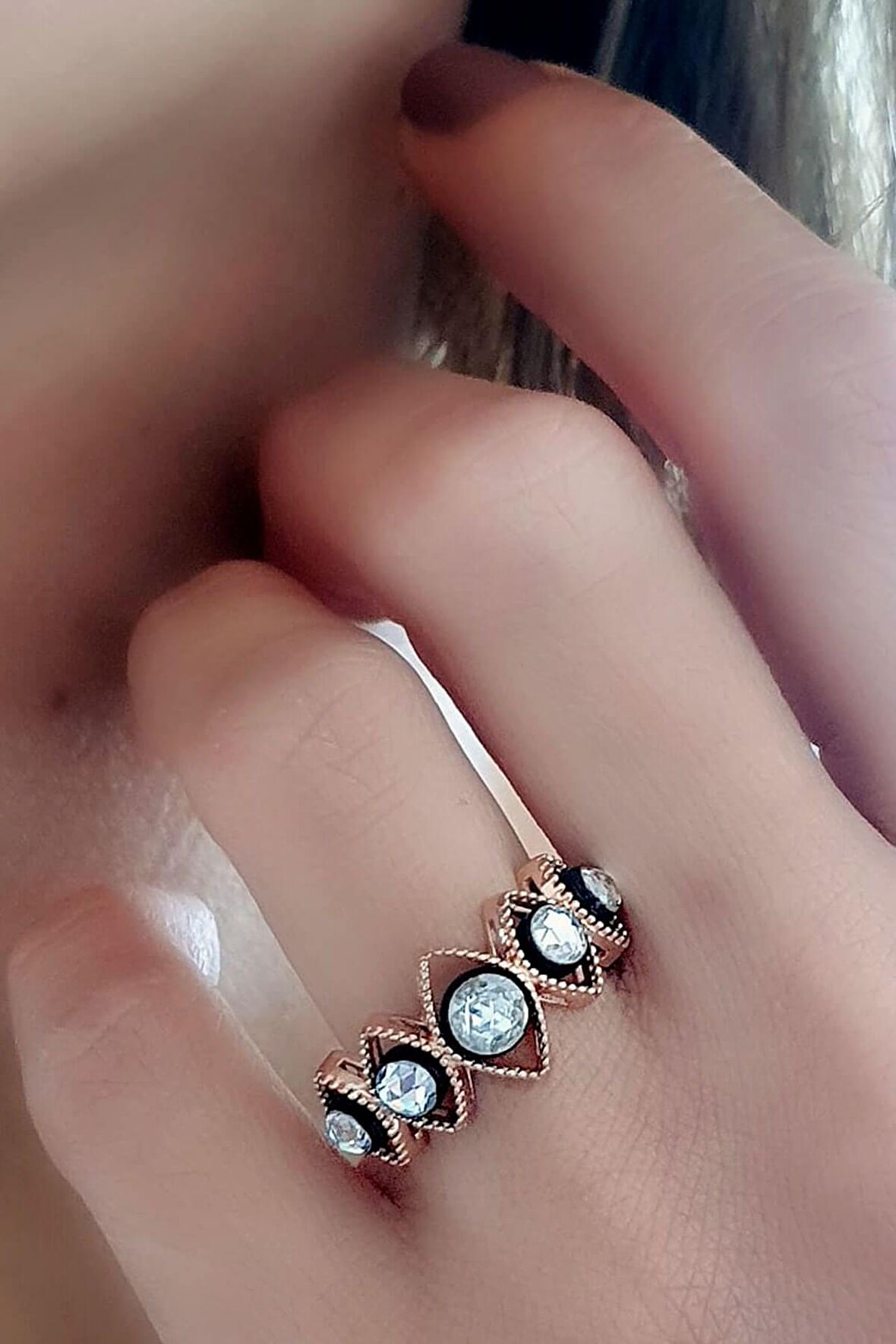 Elmas işçiliği Zirkon Taşlı 925ayar Gümüş Rose Sıra Taş Yüzük 