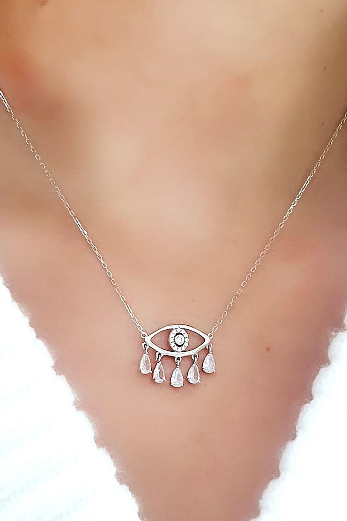 Zirkon Taşlı 925 ayar Gümüş Göz Kolye 