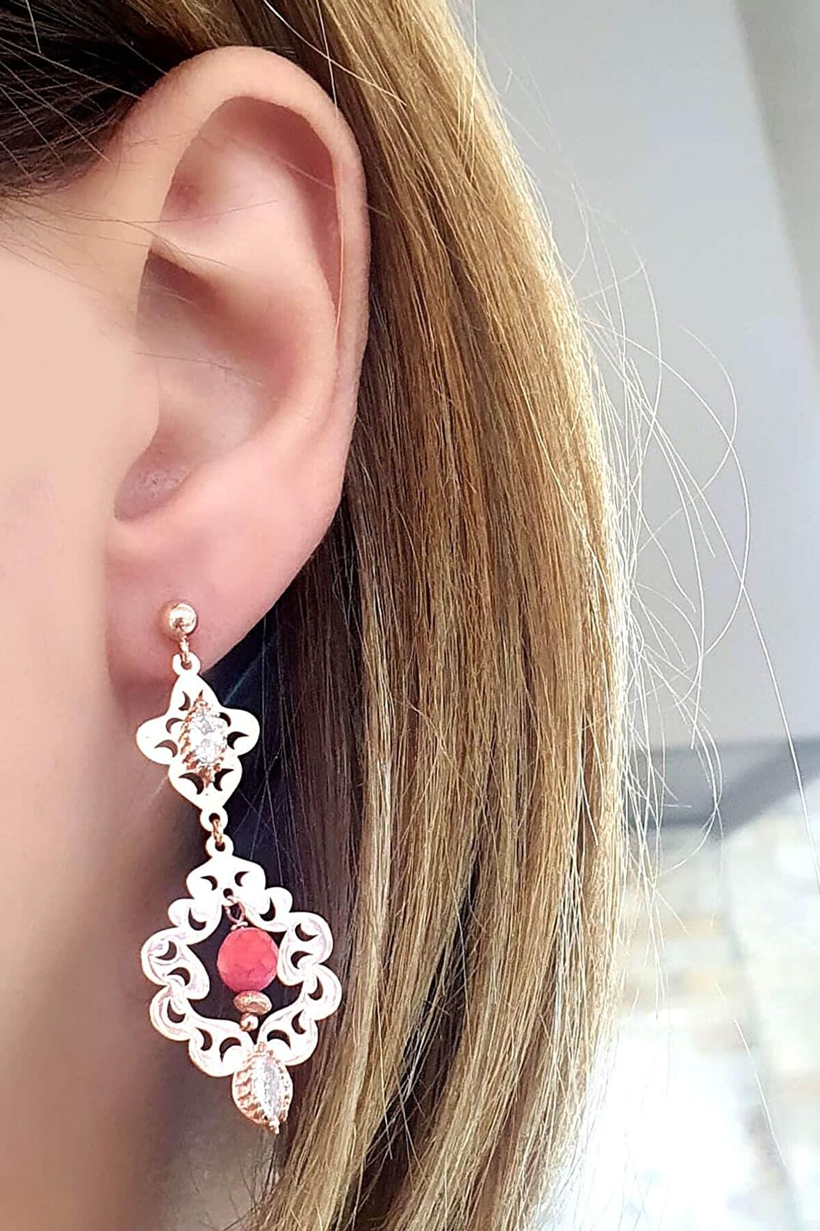 Mercan taşlı 925 ayar Gümüş Rose Tasarım Küpe