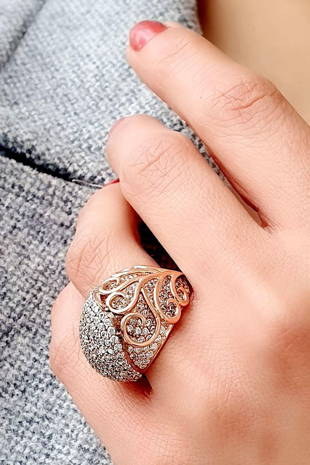 Zirkon Taşlı 925 ayar Gümüş Rose Tasarım Yüzük