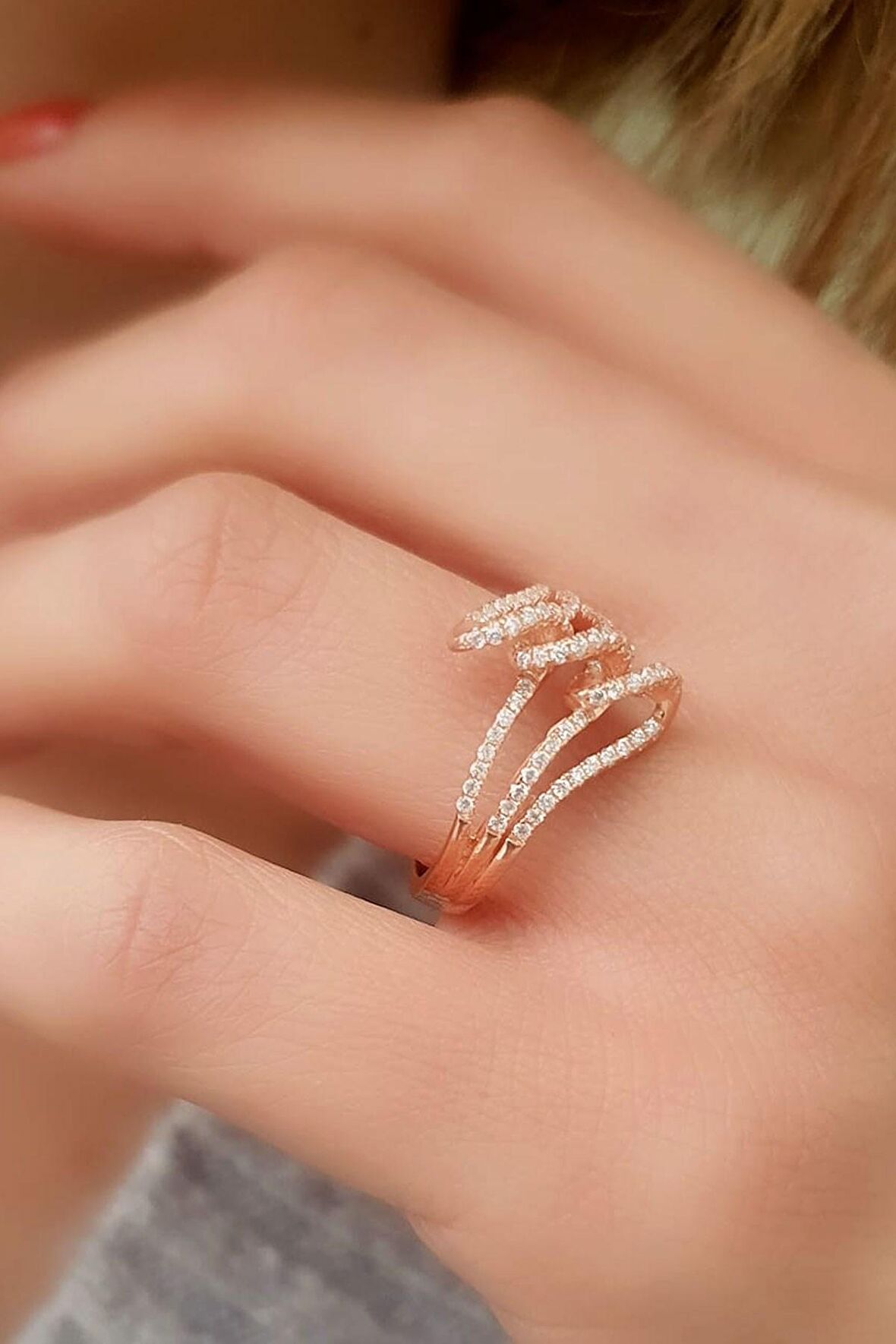 Zirkon Taşlı 925ayar Gümüş Rose Modern Yüzük 
