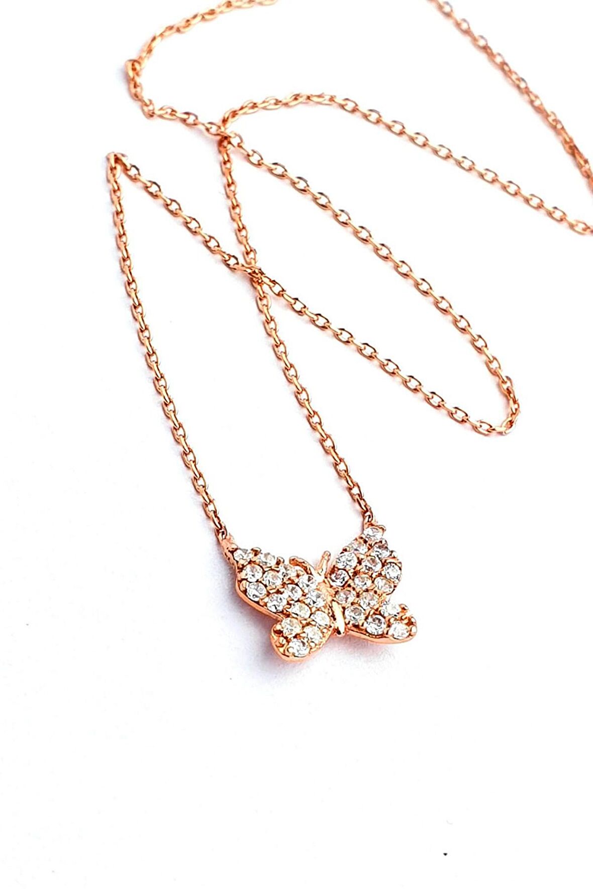 Kelebek Figürlü 925 ayar Gümüş Rose Minimal kolye