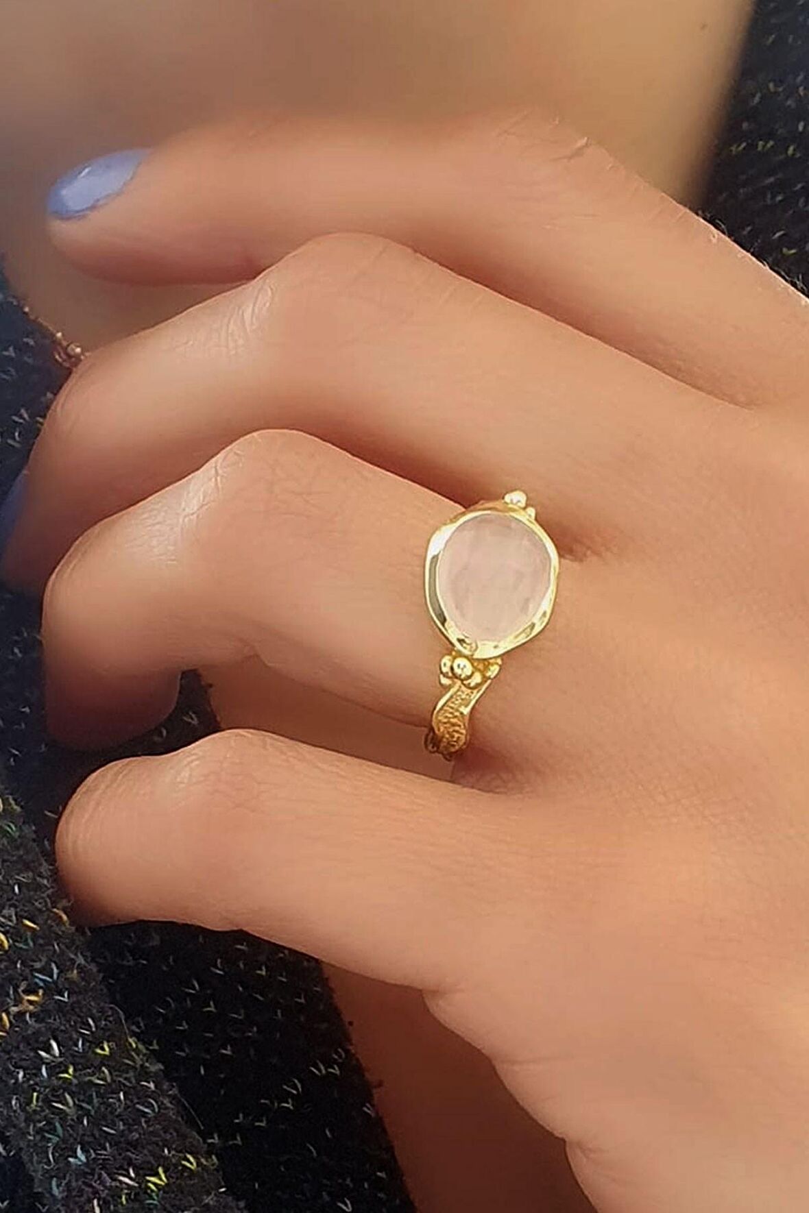 Pembe Kuvars taşlı 925 ayar Gümüş Üzerine Altın Kaplama Doğal Taş Yüzük 